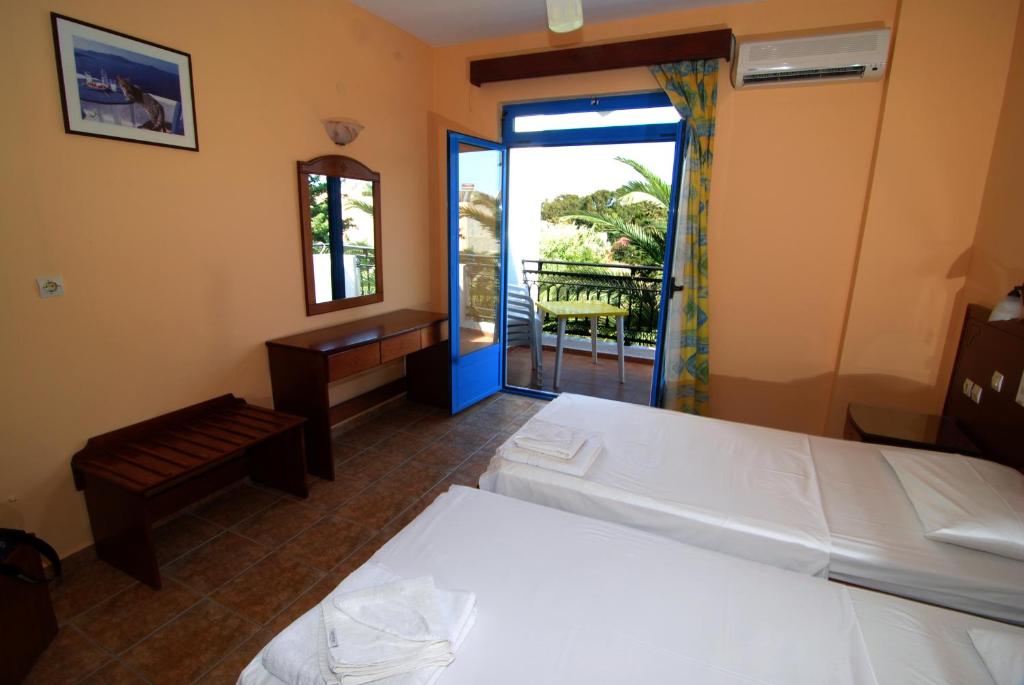 Quadruple One Bedroom