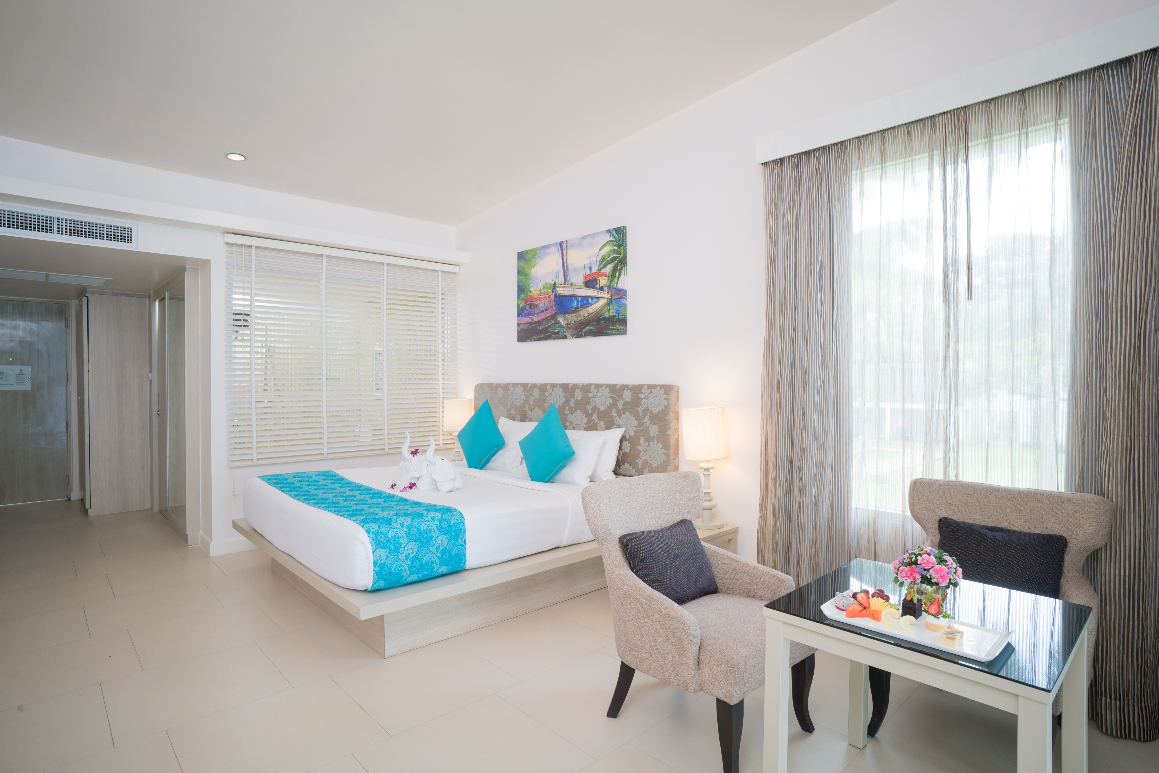 Double or Twin Deluxe Beach Front