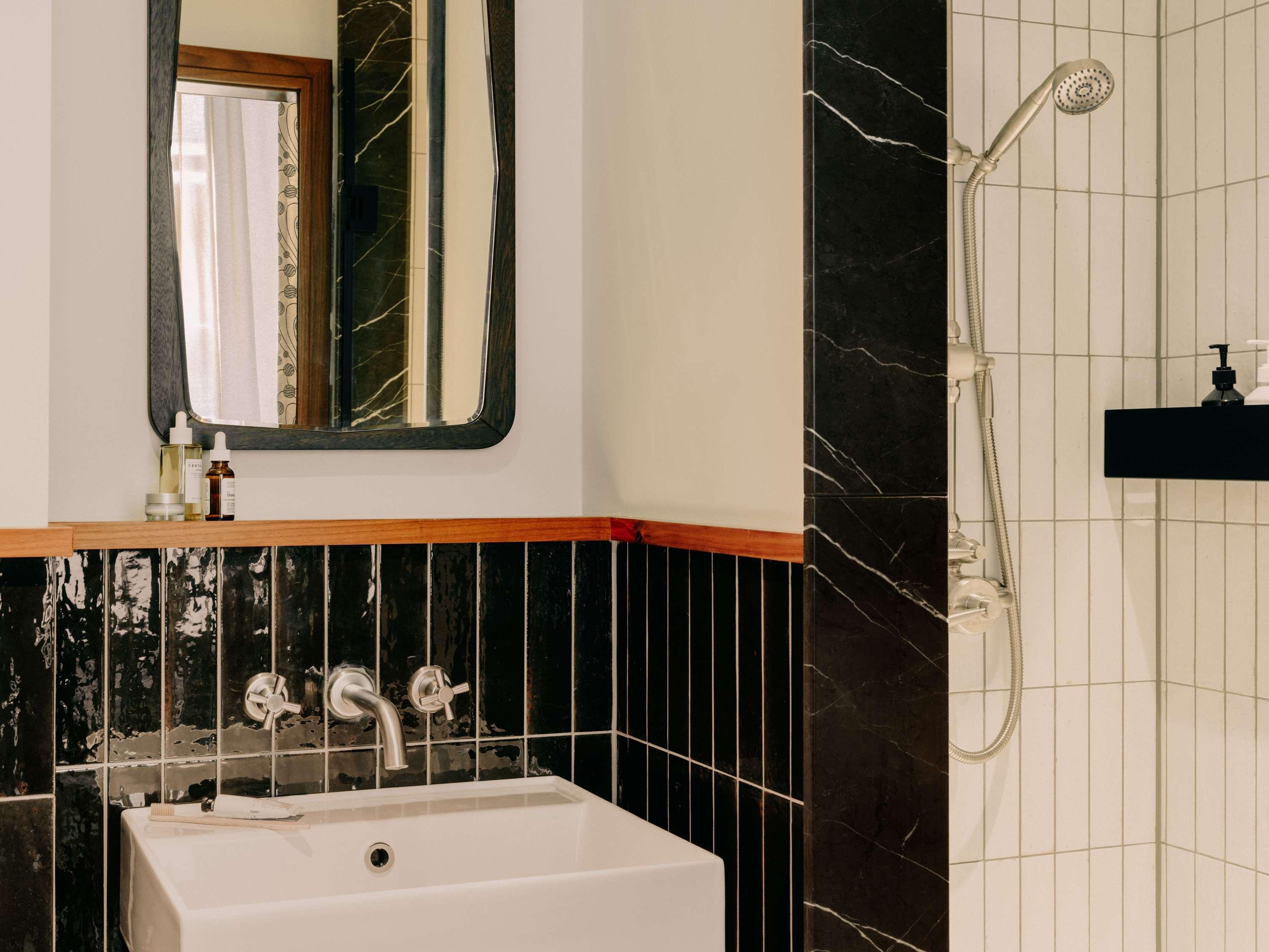 Double Queen Size Bed