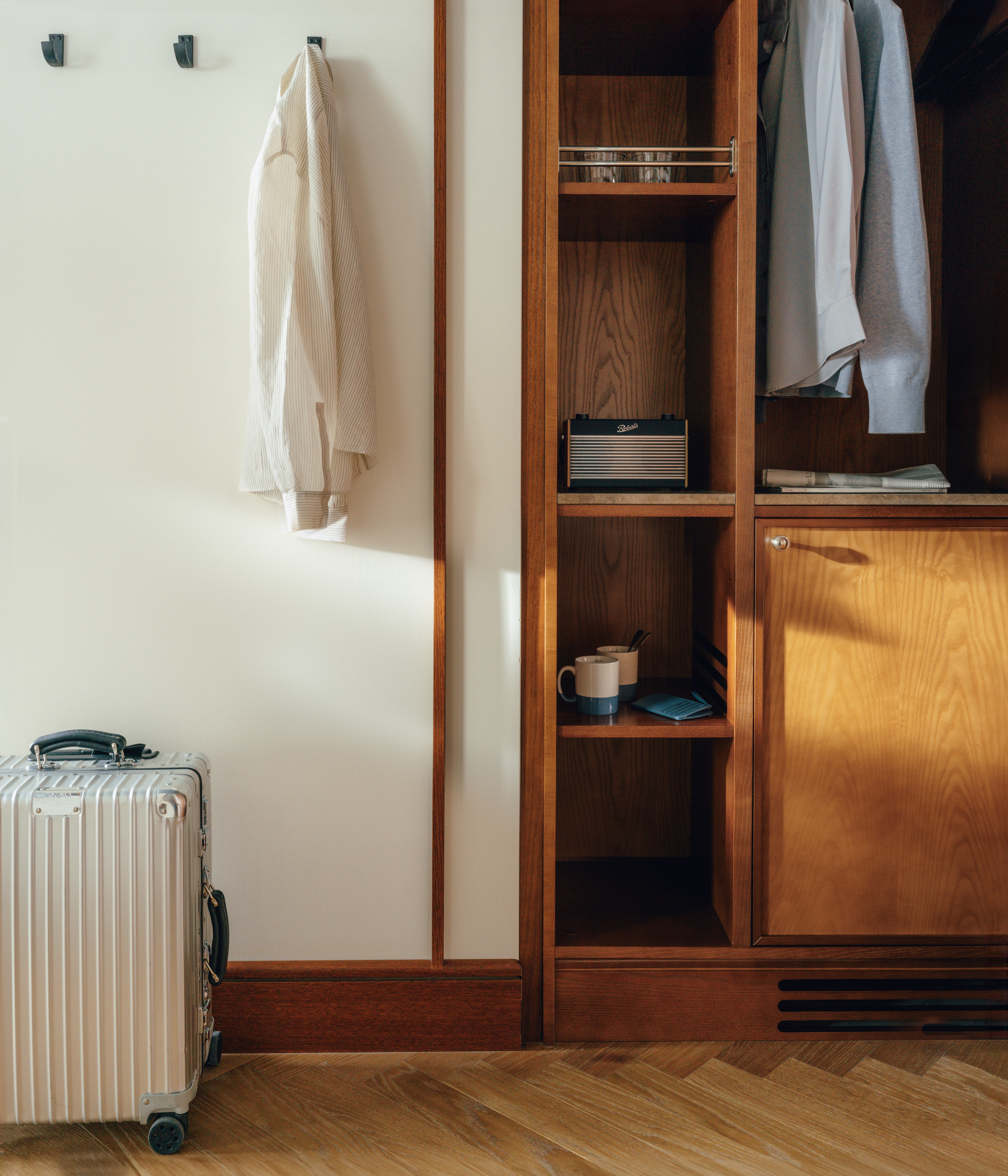 Double Queen Size Bed