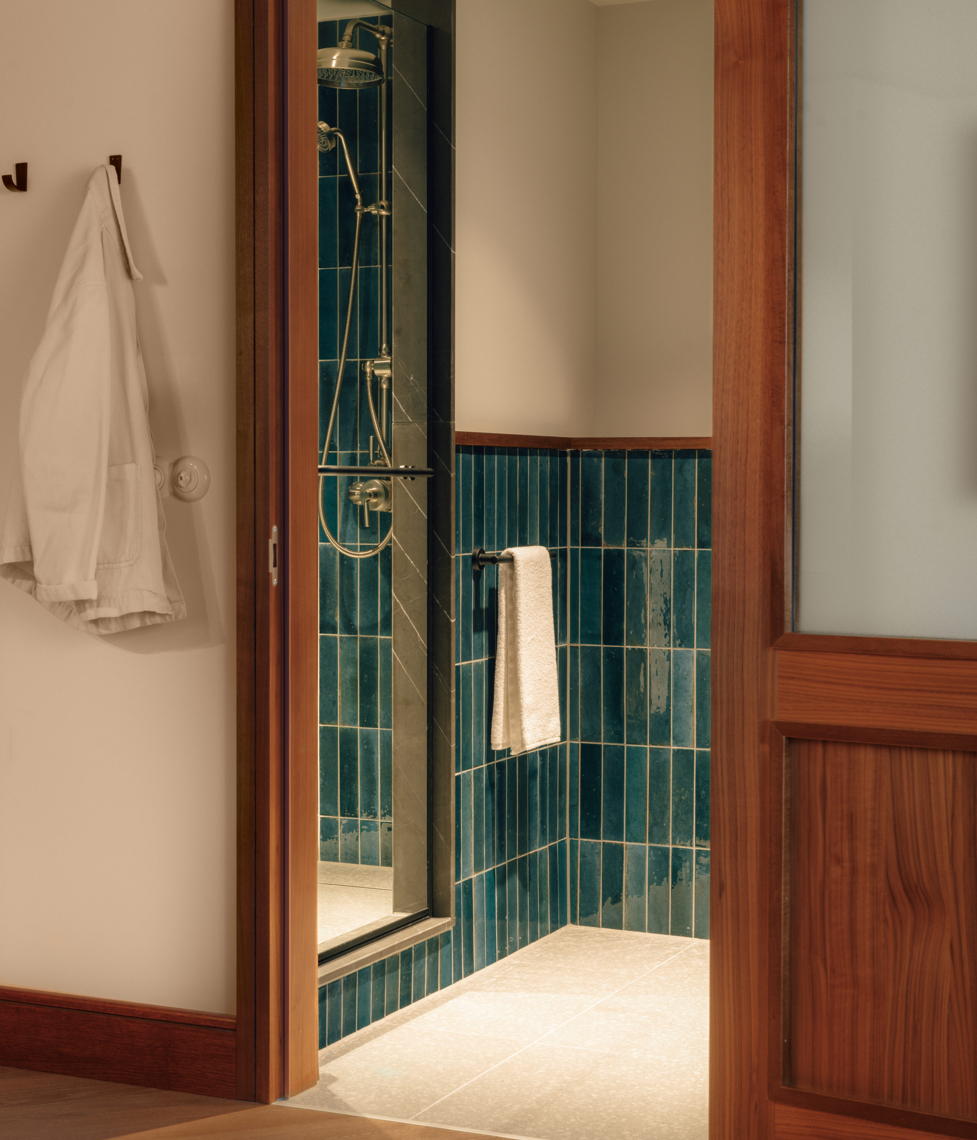 Double King Size Bed