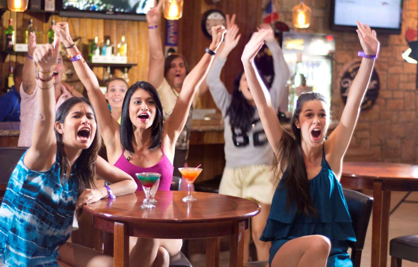 Bar