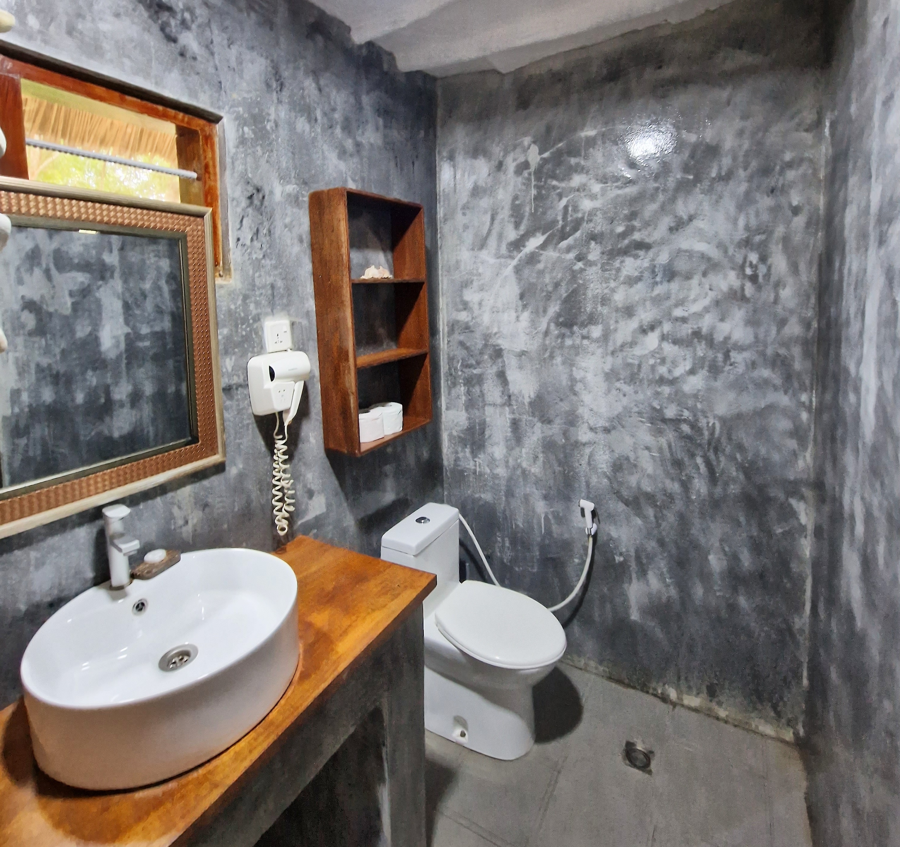 Twin One Bedroom One Bathroom