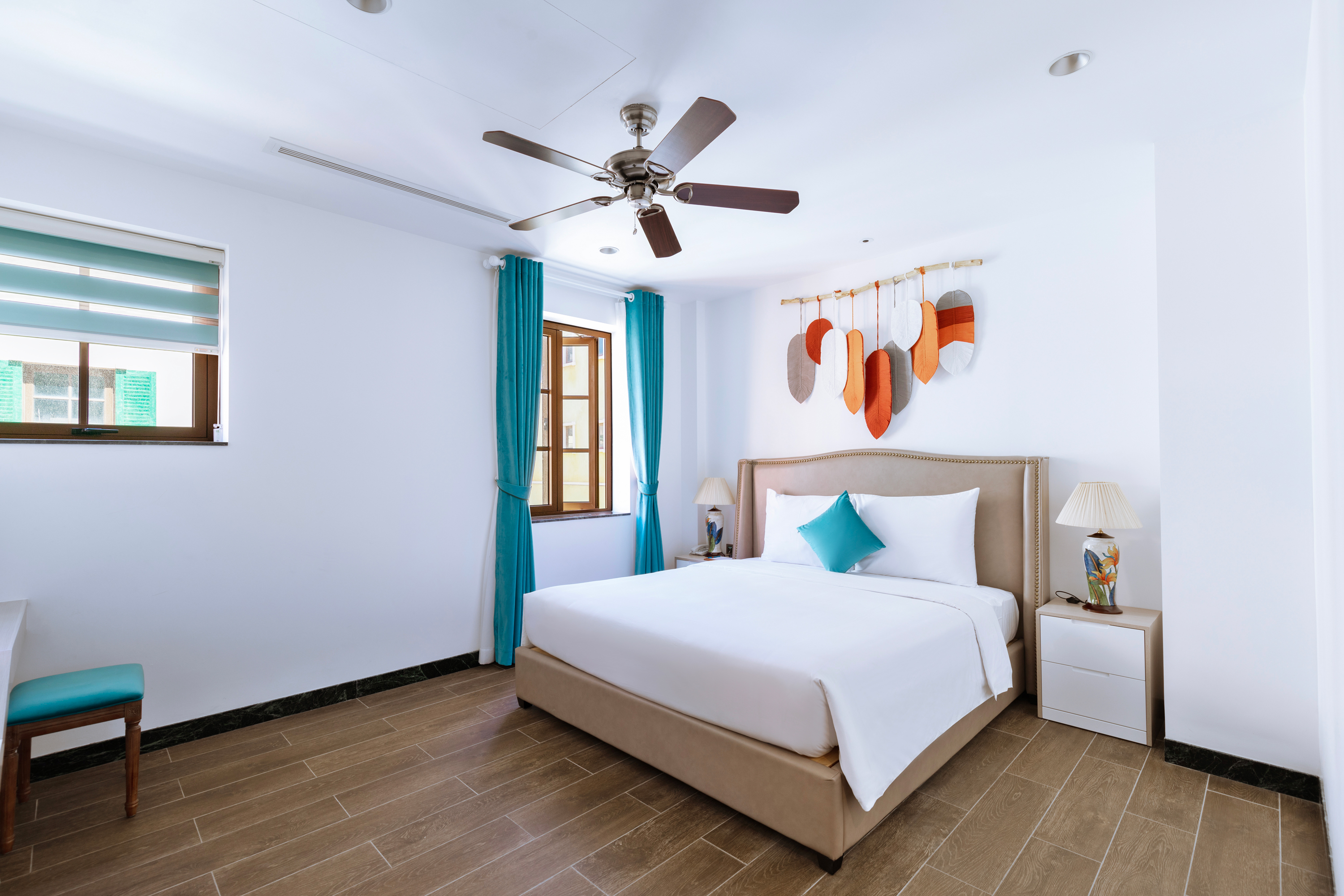 Double Deluxe King Bed