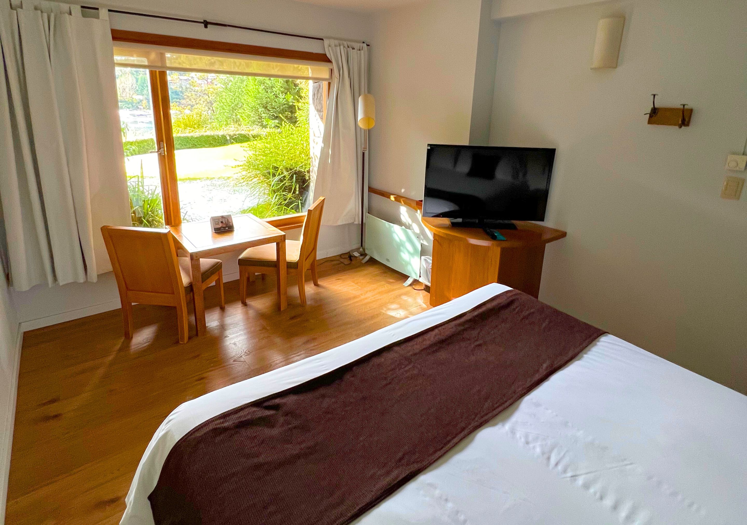 Double One Bedroom One Bathroom