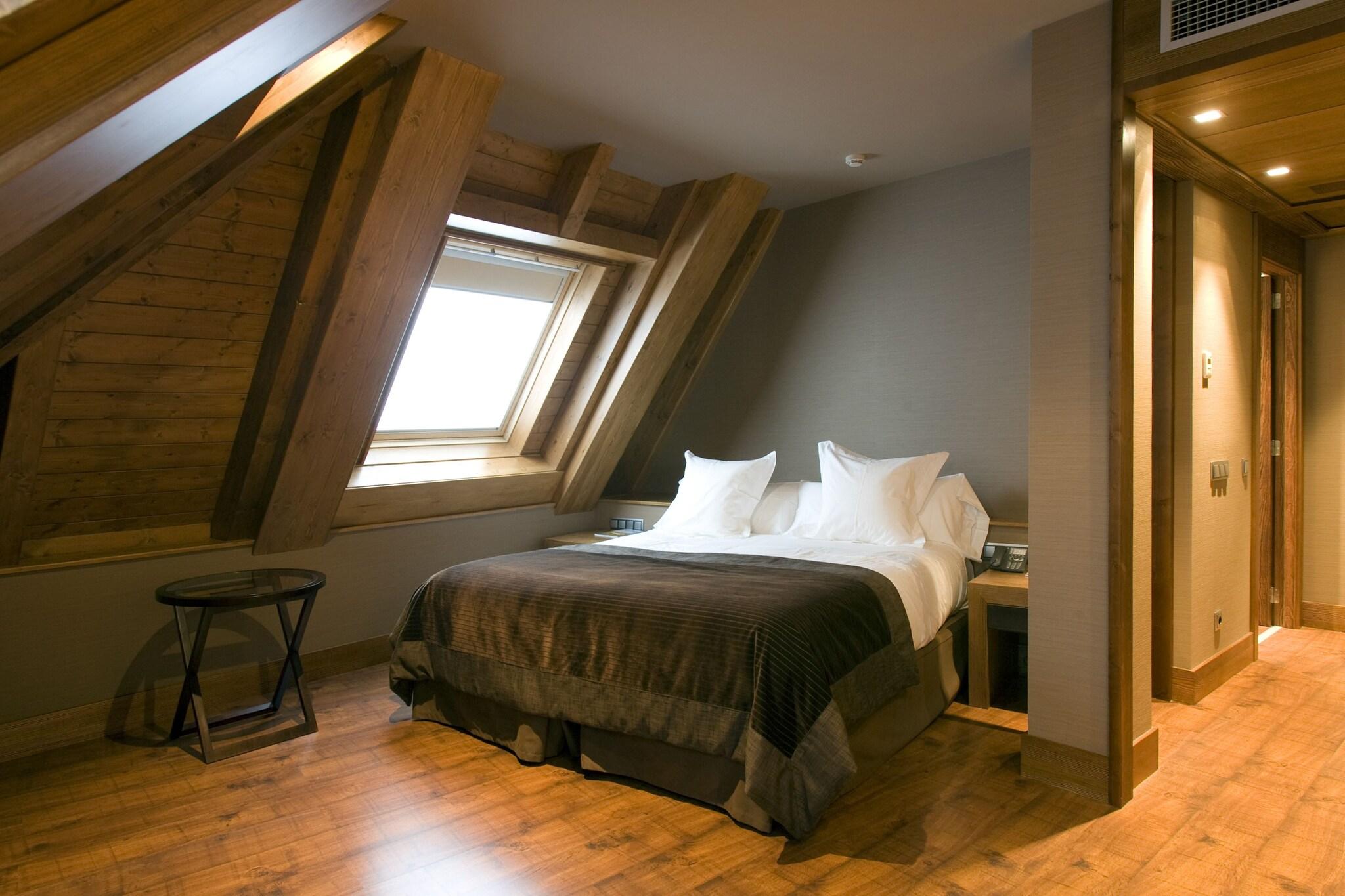 Double Superior Queen Bed