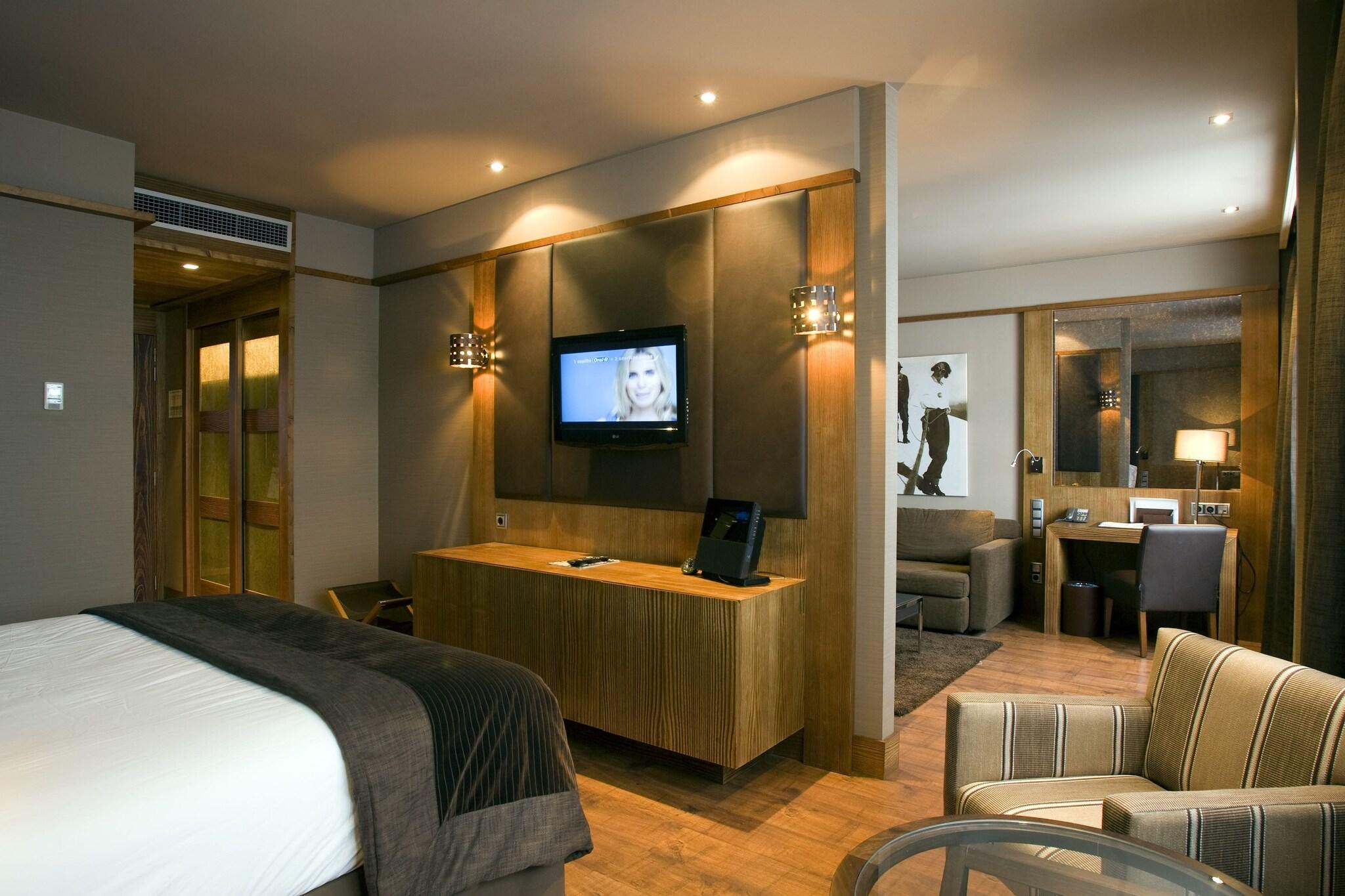 Junior Suite with Double Bed
