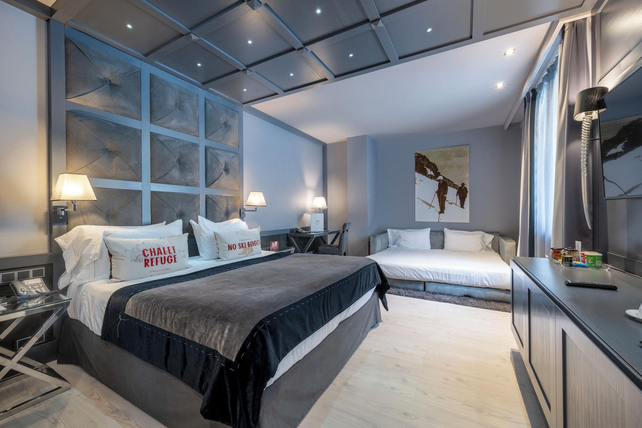 Quadruple Superior Queen Bed