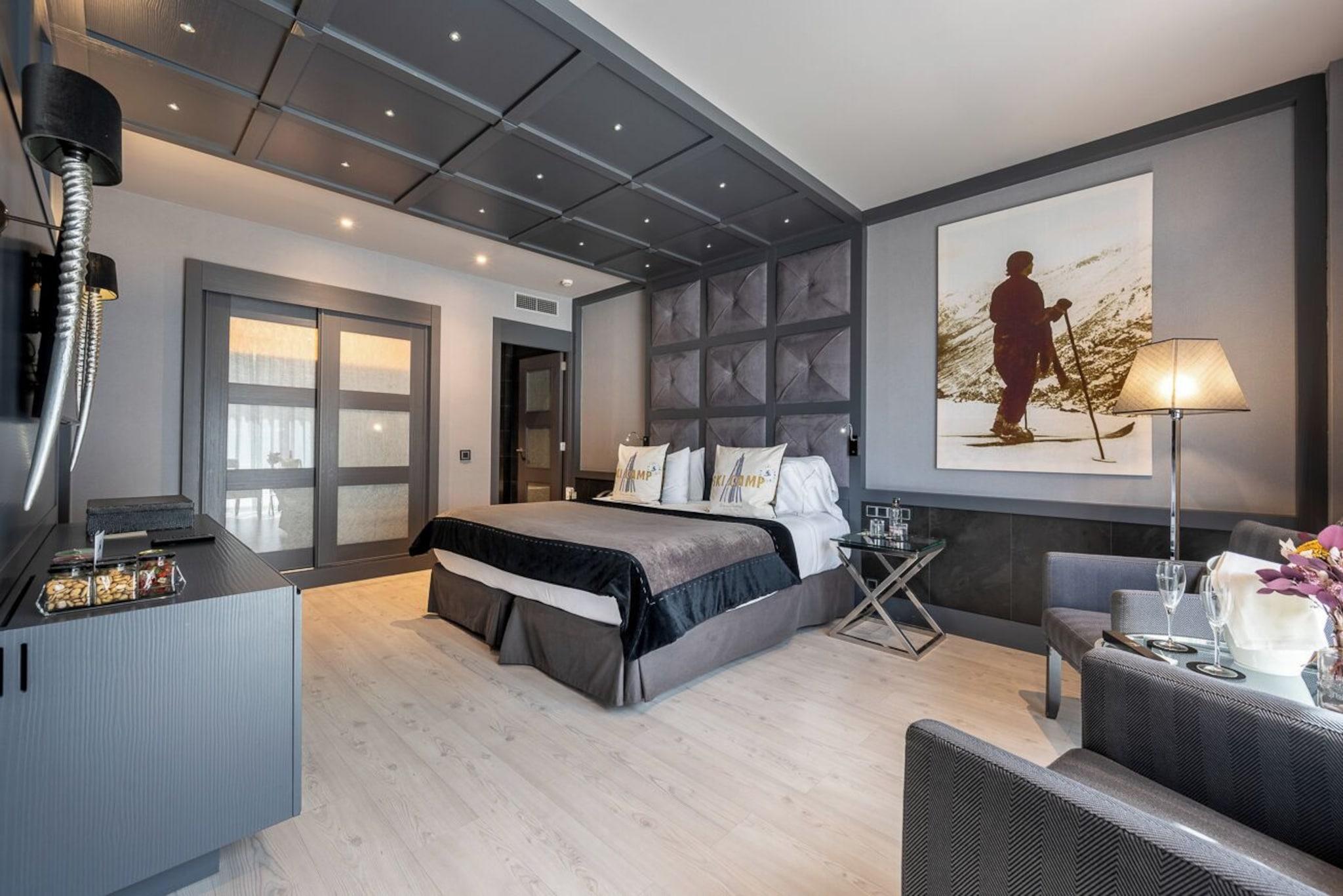 Suite with Double Bed