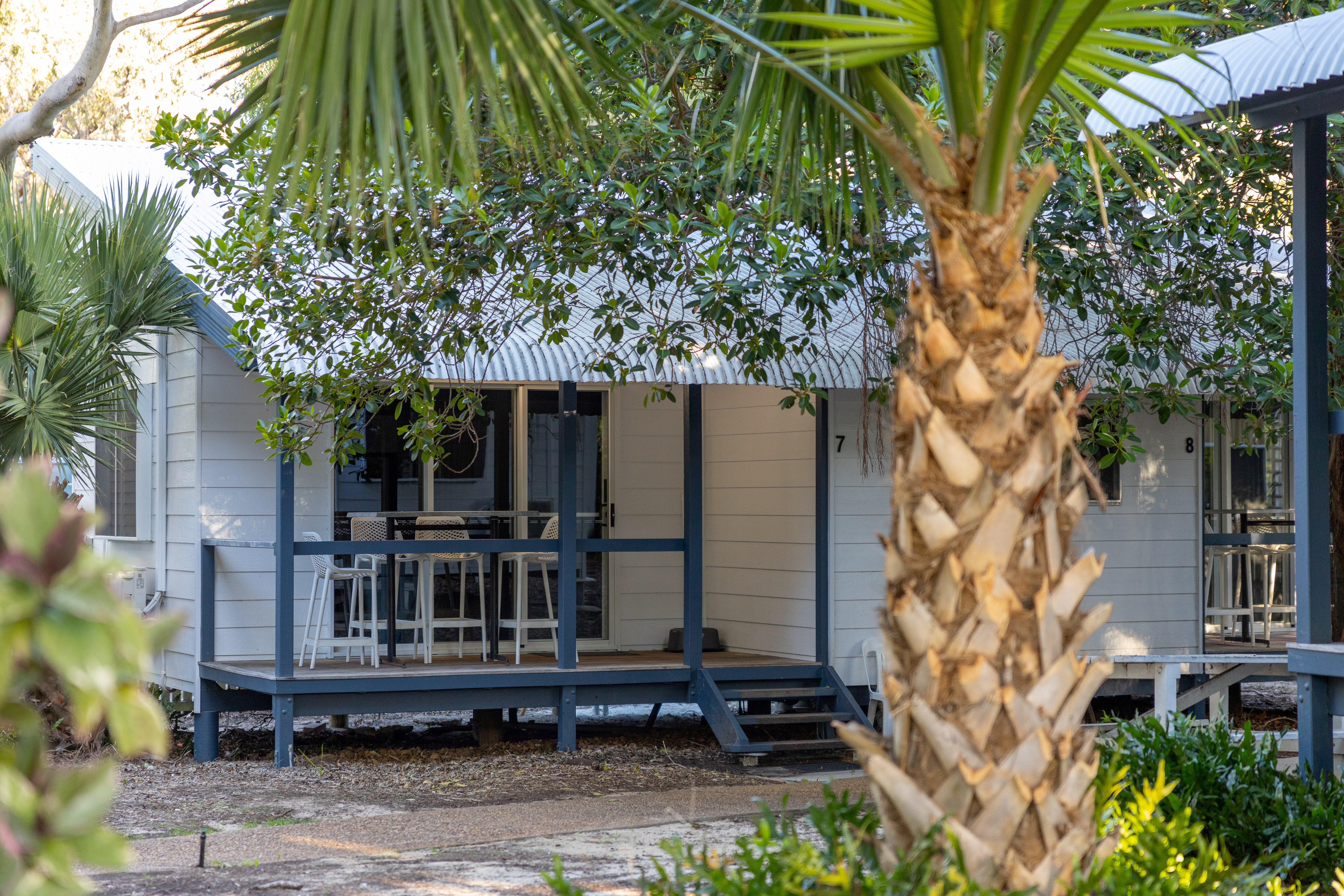 Studio Queen Size Bed