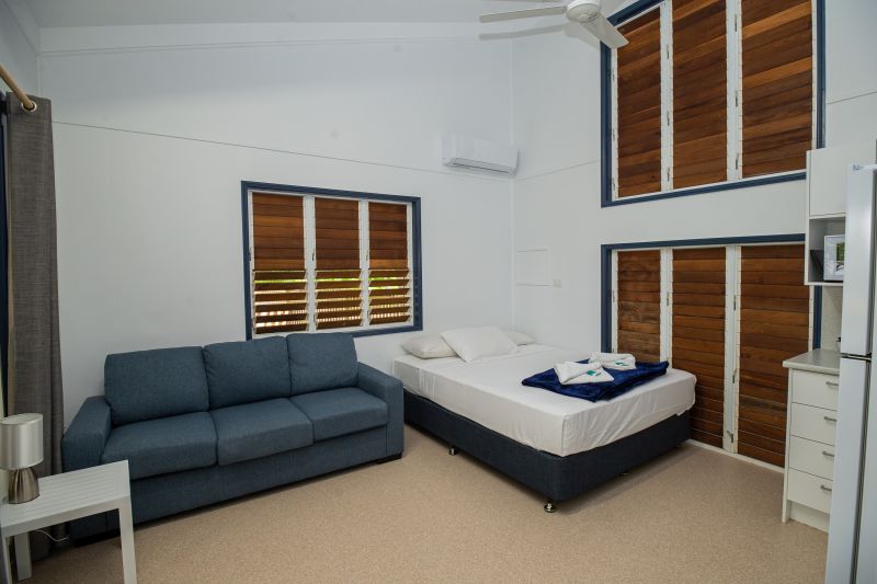 Studio Queen Size Bed