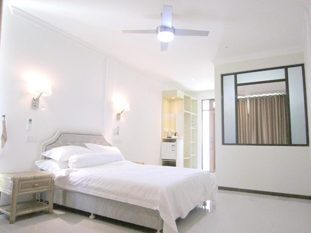 Double Classic Ocean Front