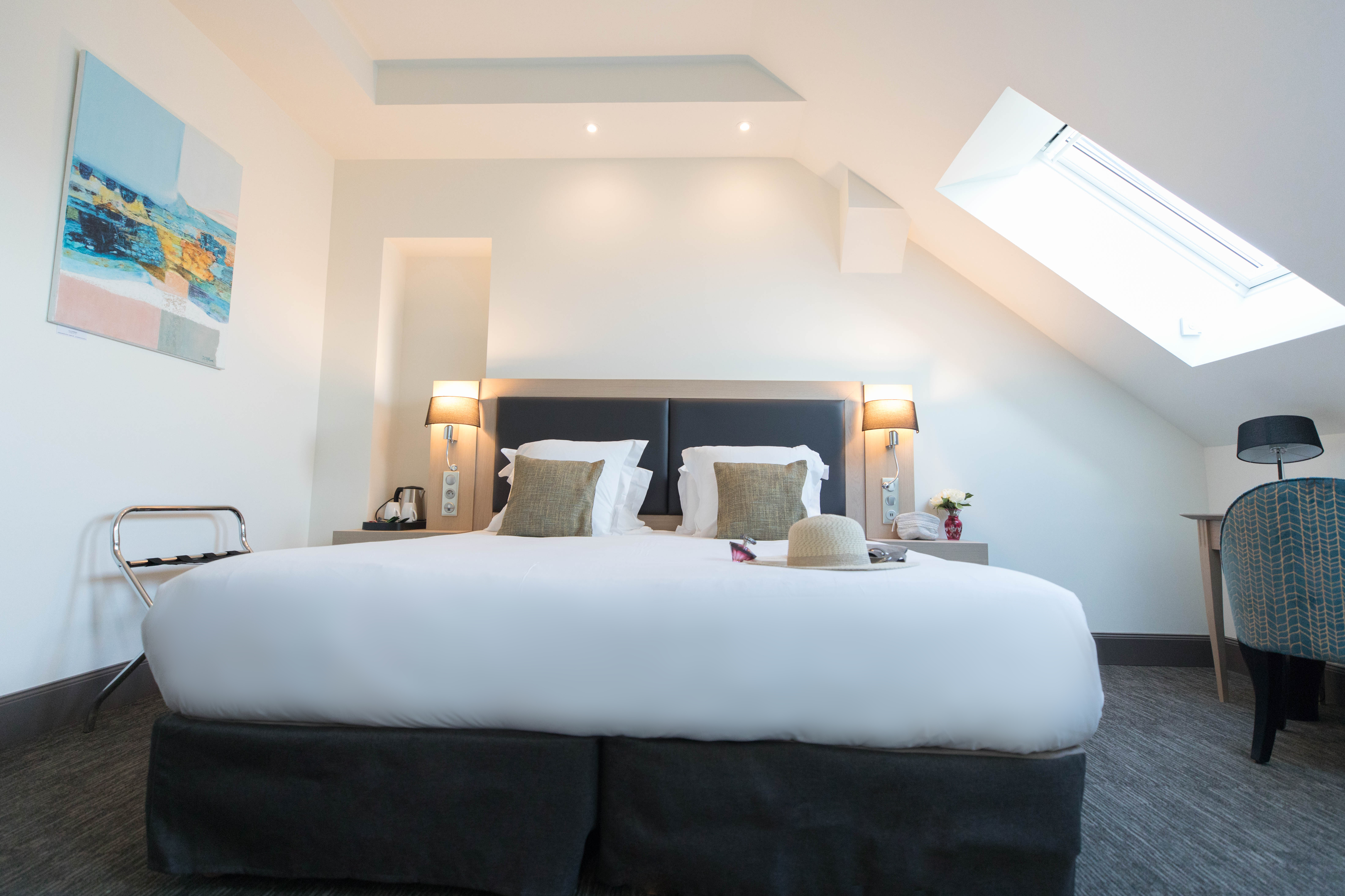 Double or Twin Standard