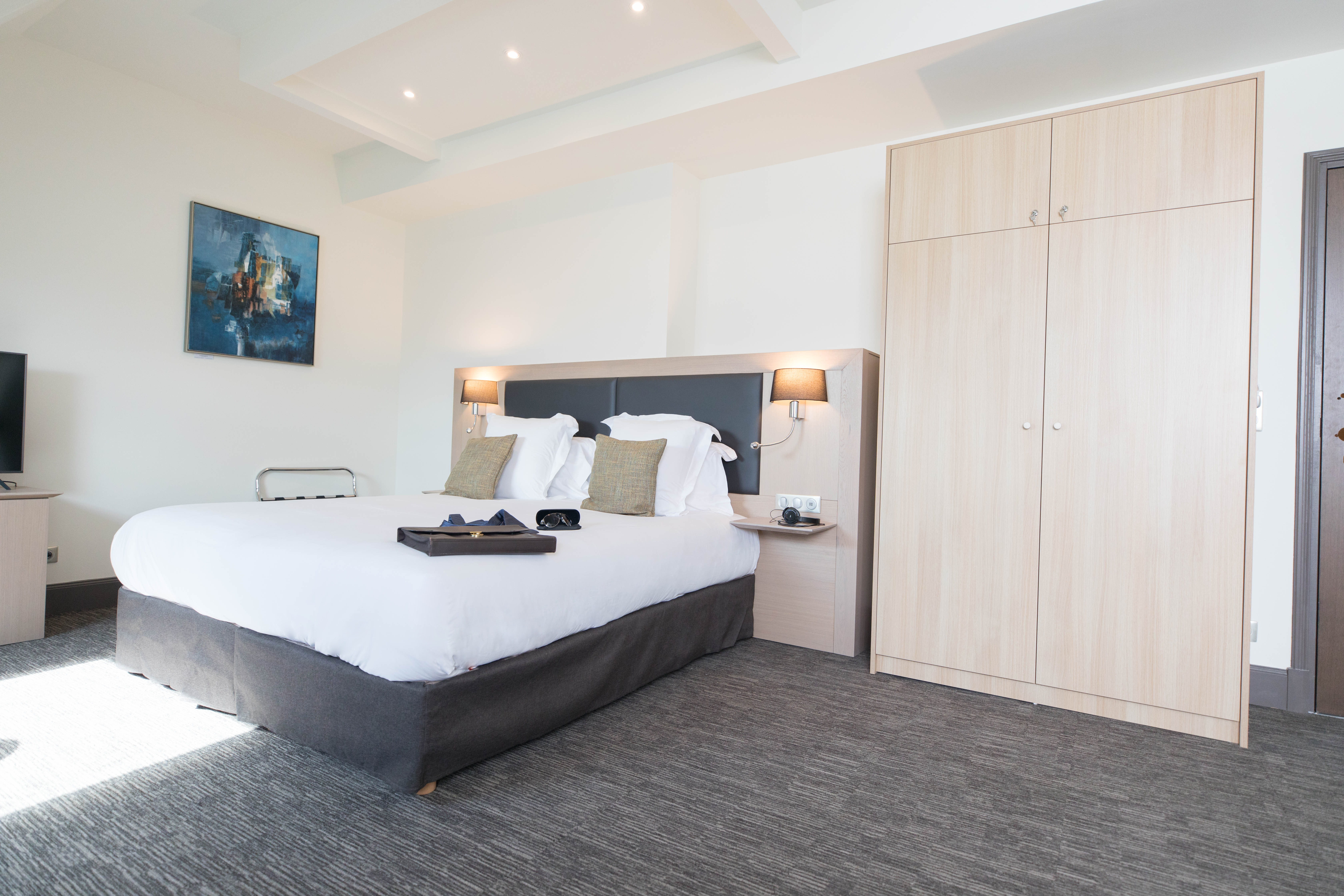 Double or Twin Deluxe