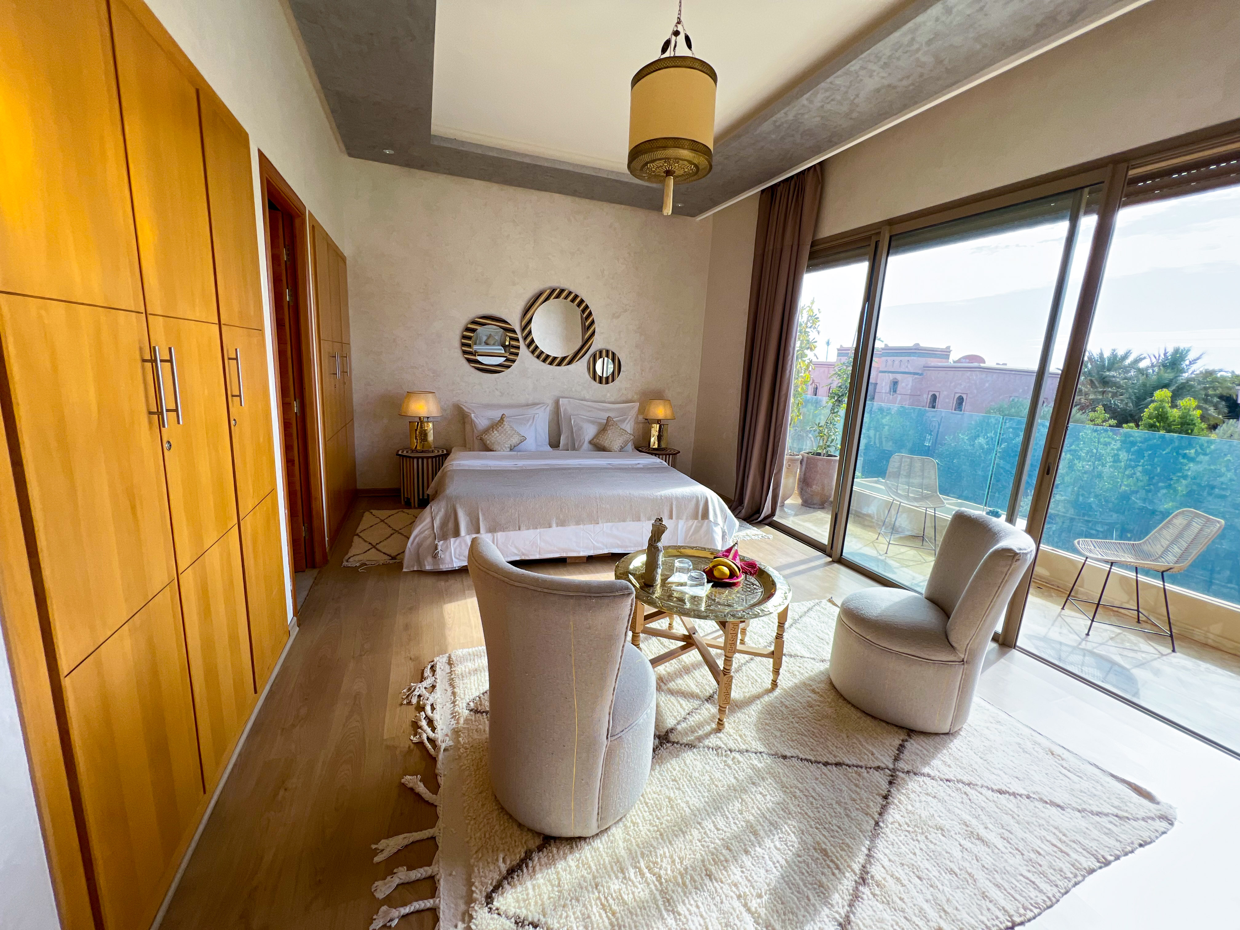 Suite Pool View One Bedroom