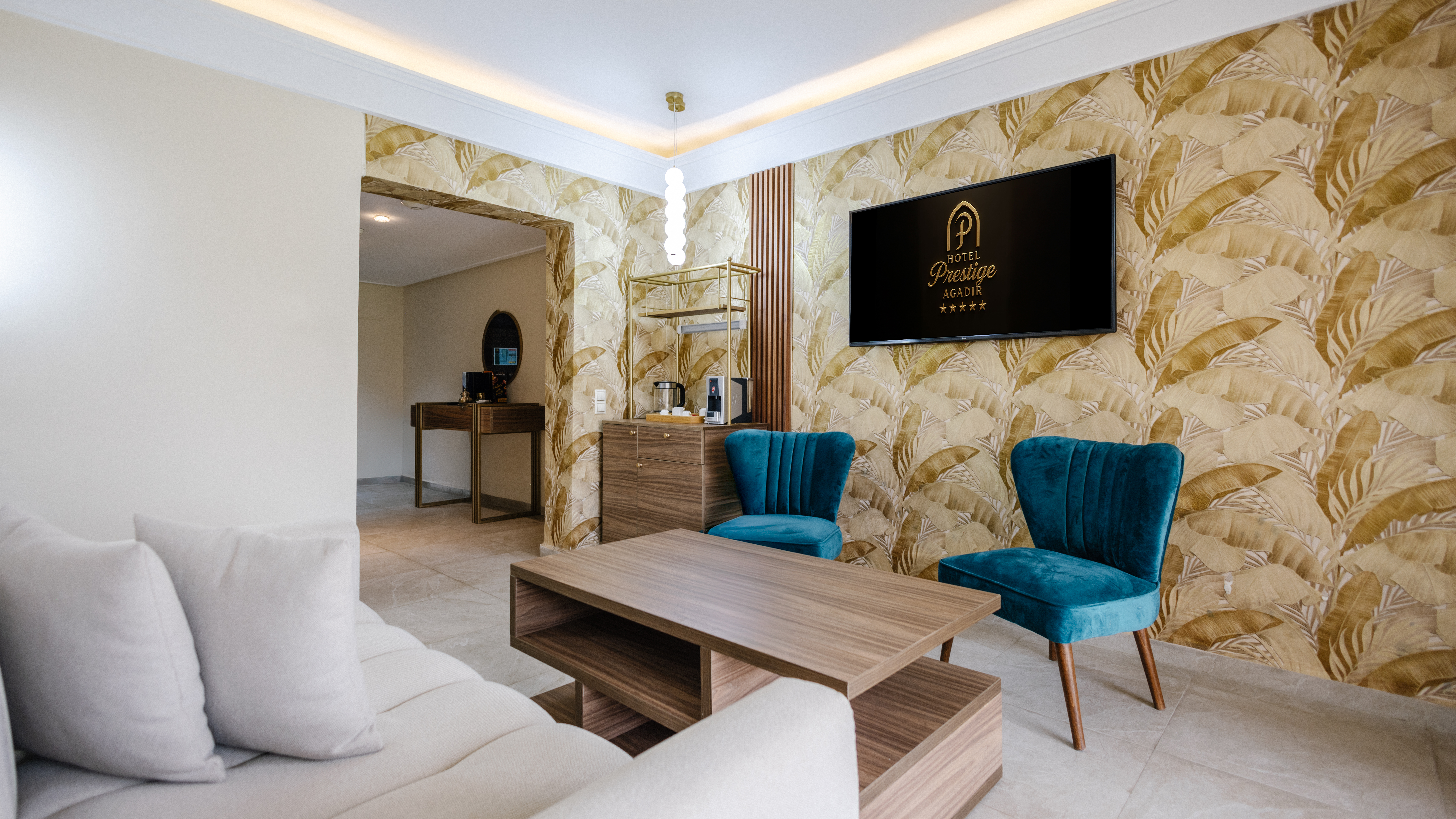 Suite Deluxe King Bed