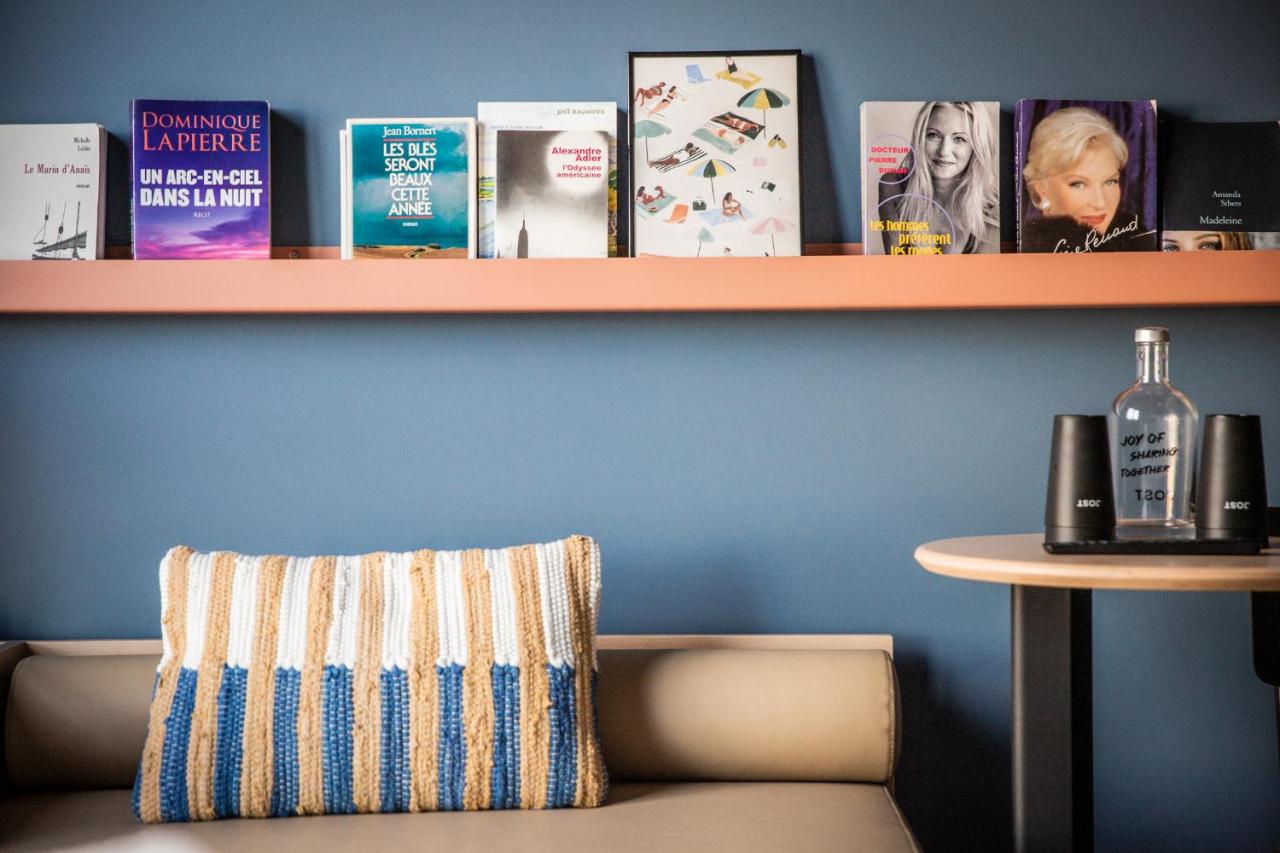 Family Room Capacity 4