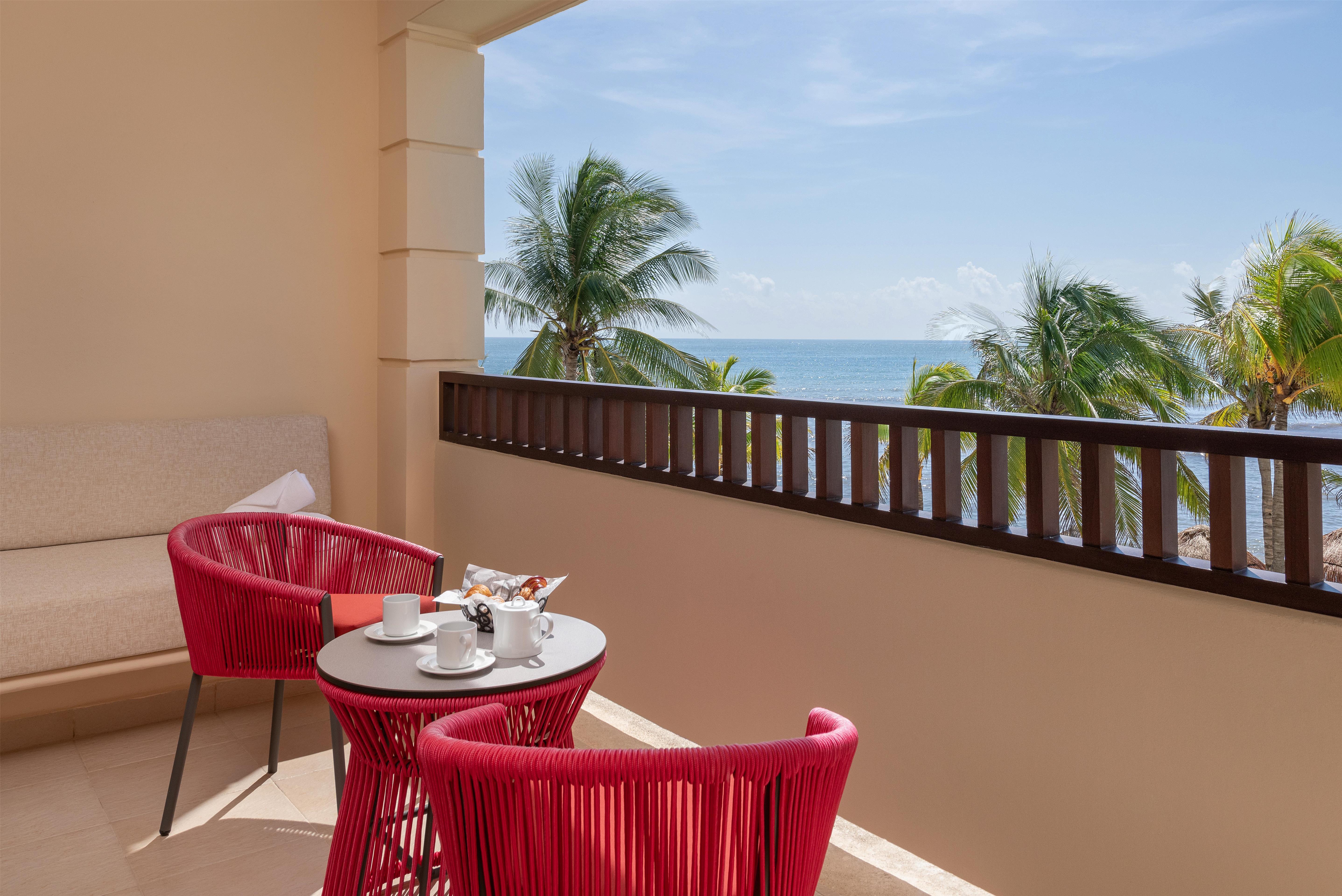 Junior Suite Ocean Front