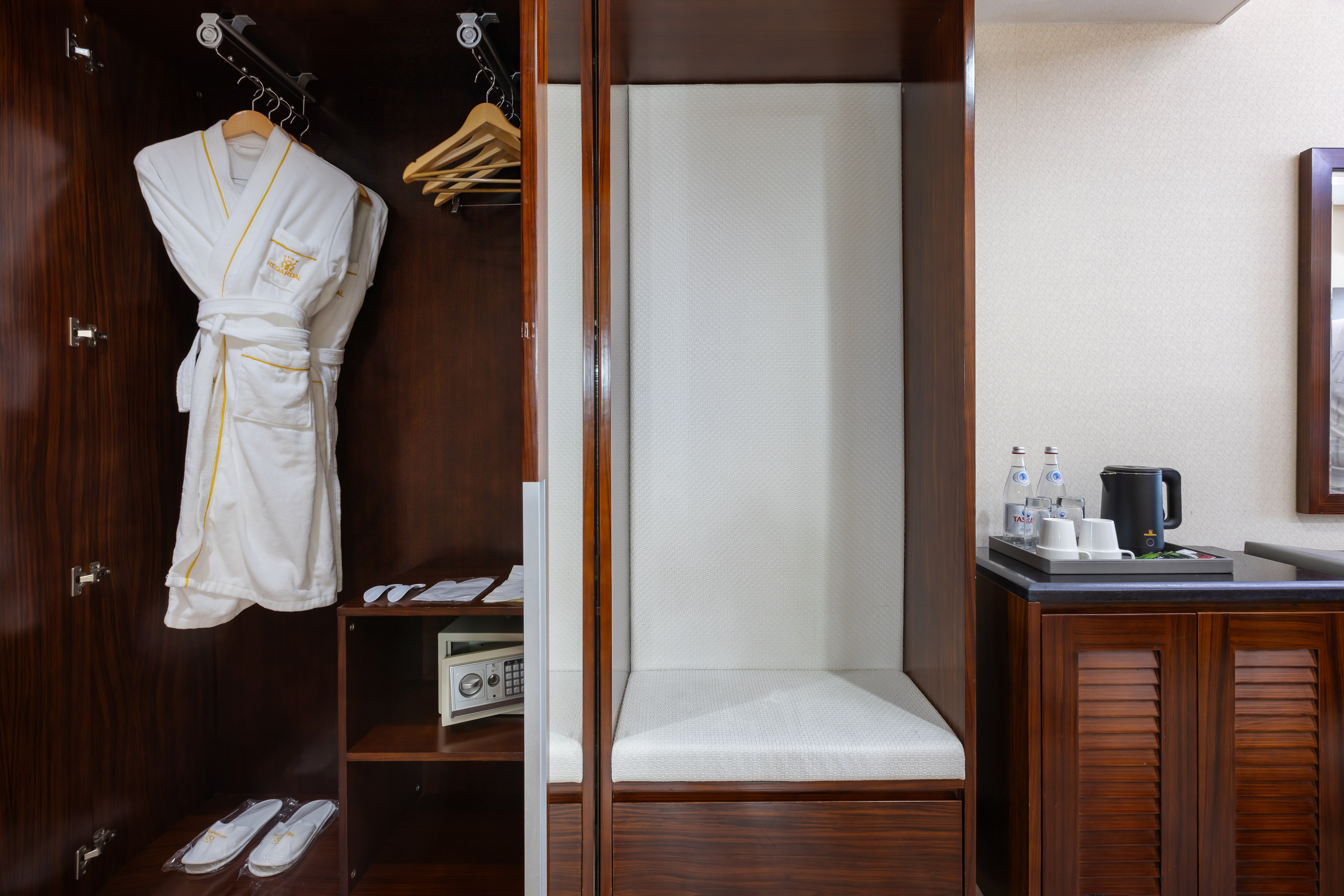 Double or Twin Standard