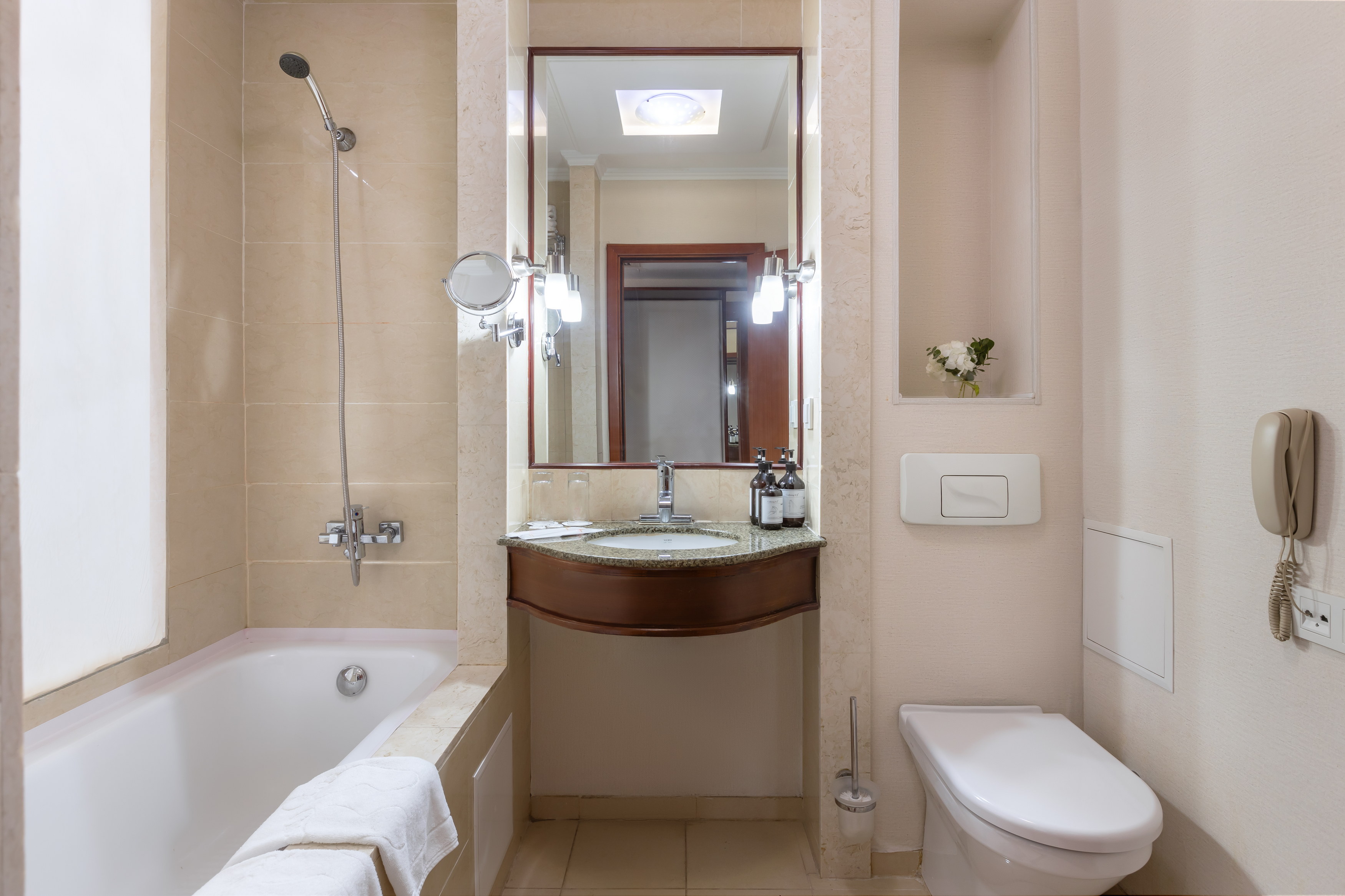 Double or Twin Standard