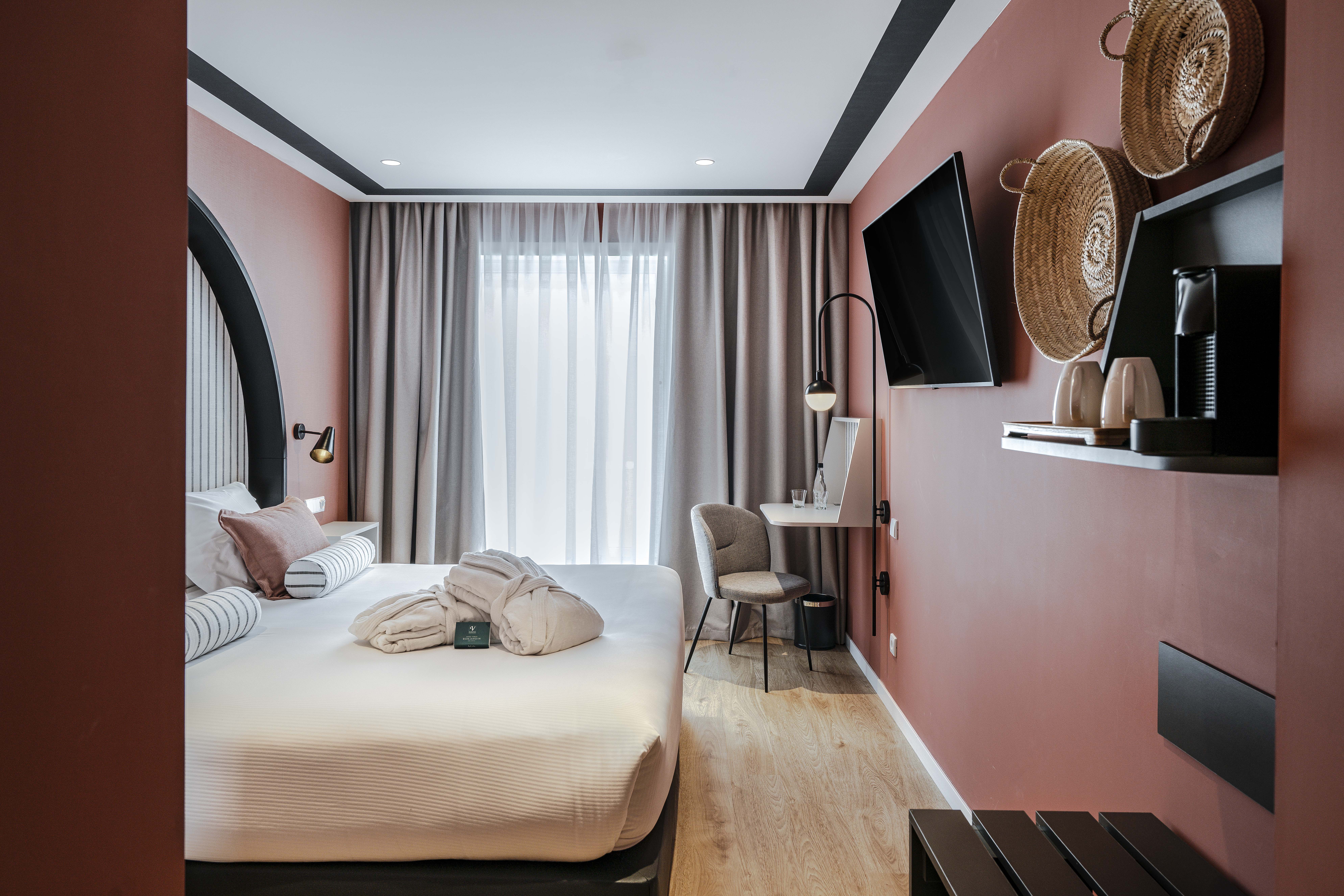 Double Single Premium