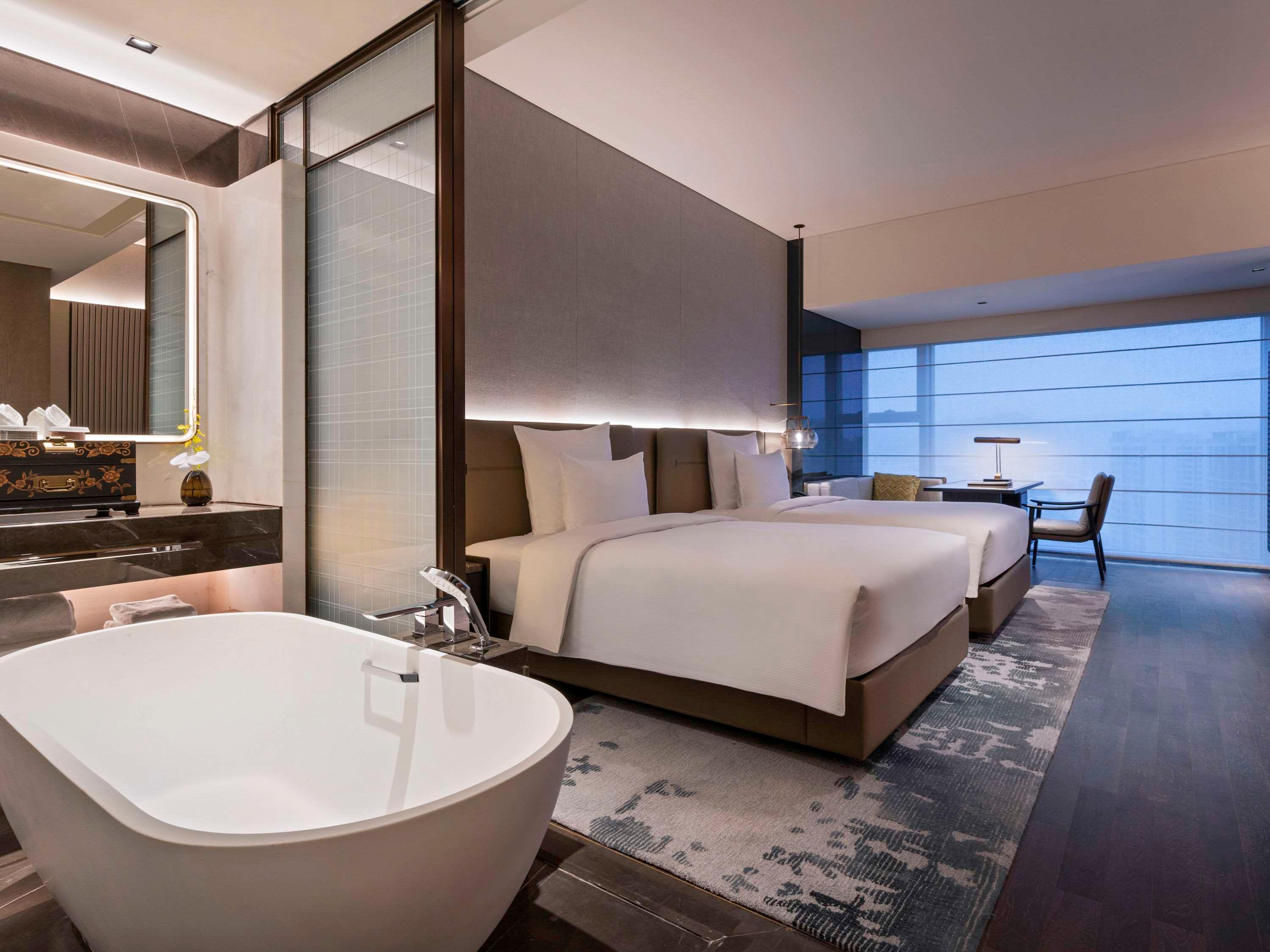 Twin Superior City View