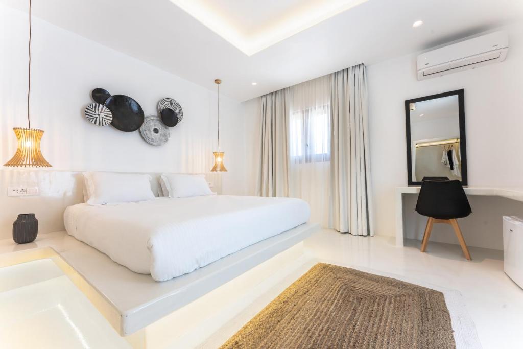 Double King Size Bed