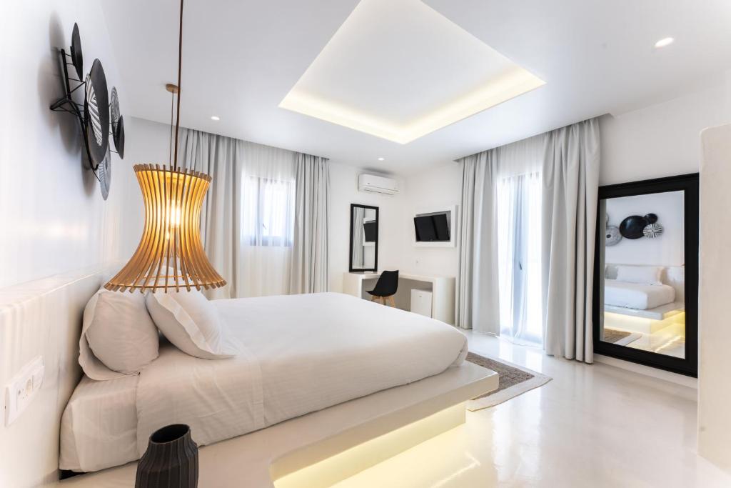 Double King Size Bed