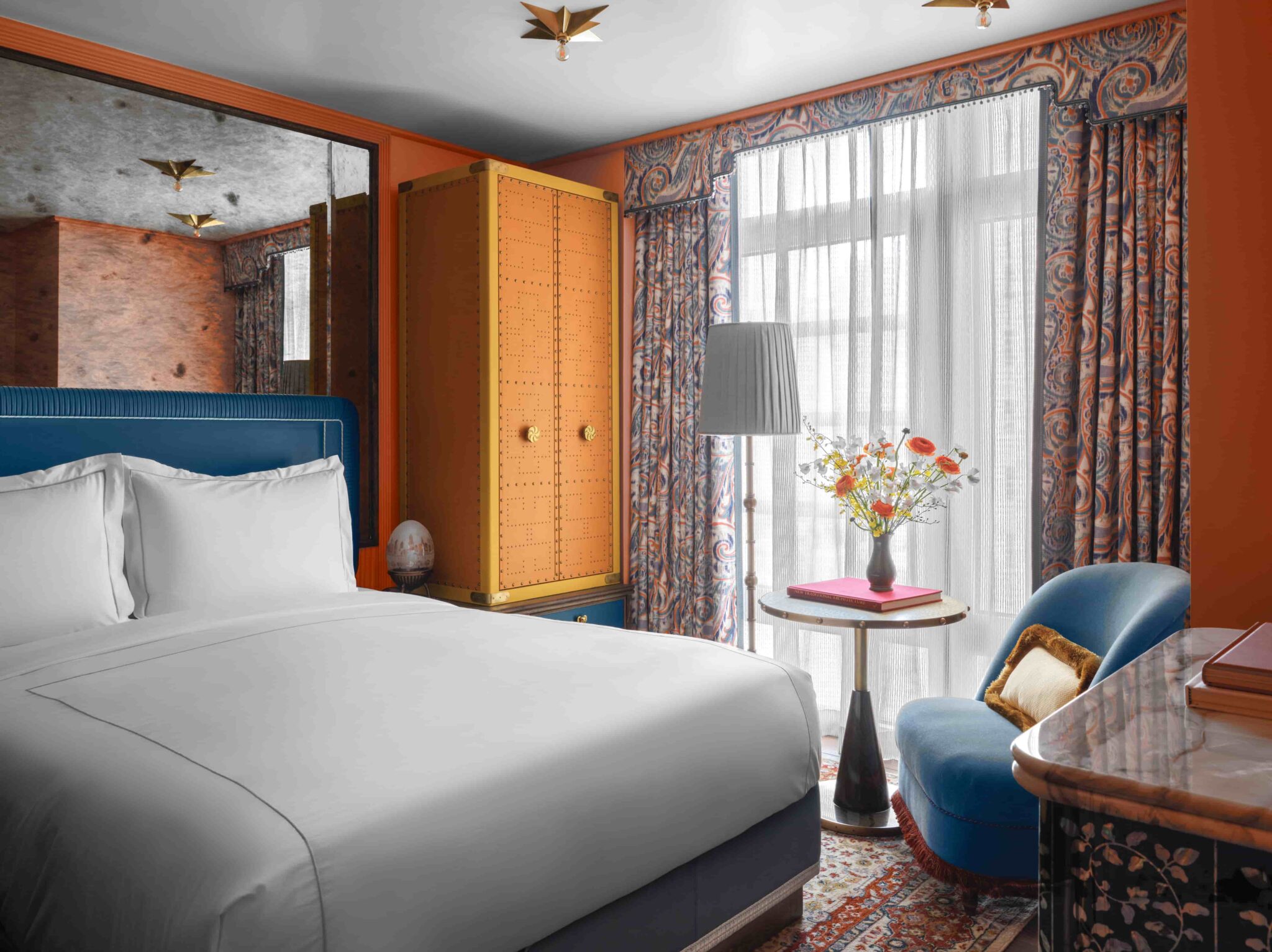 Double Queen Size Bed