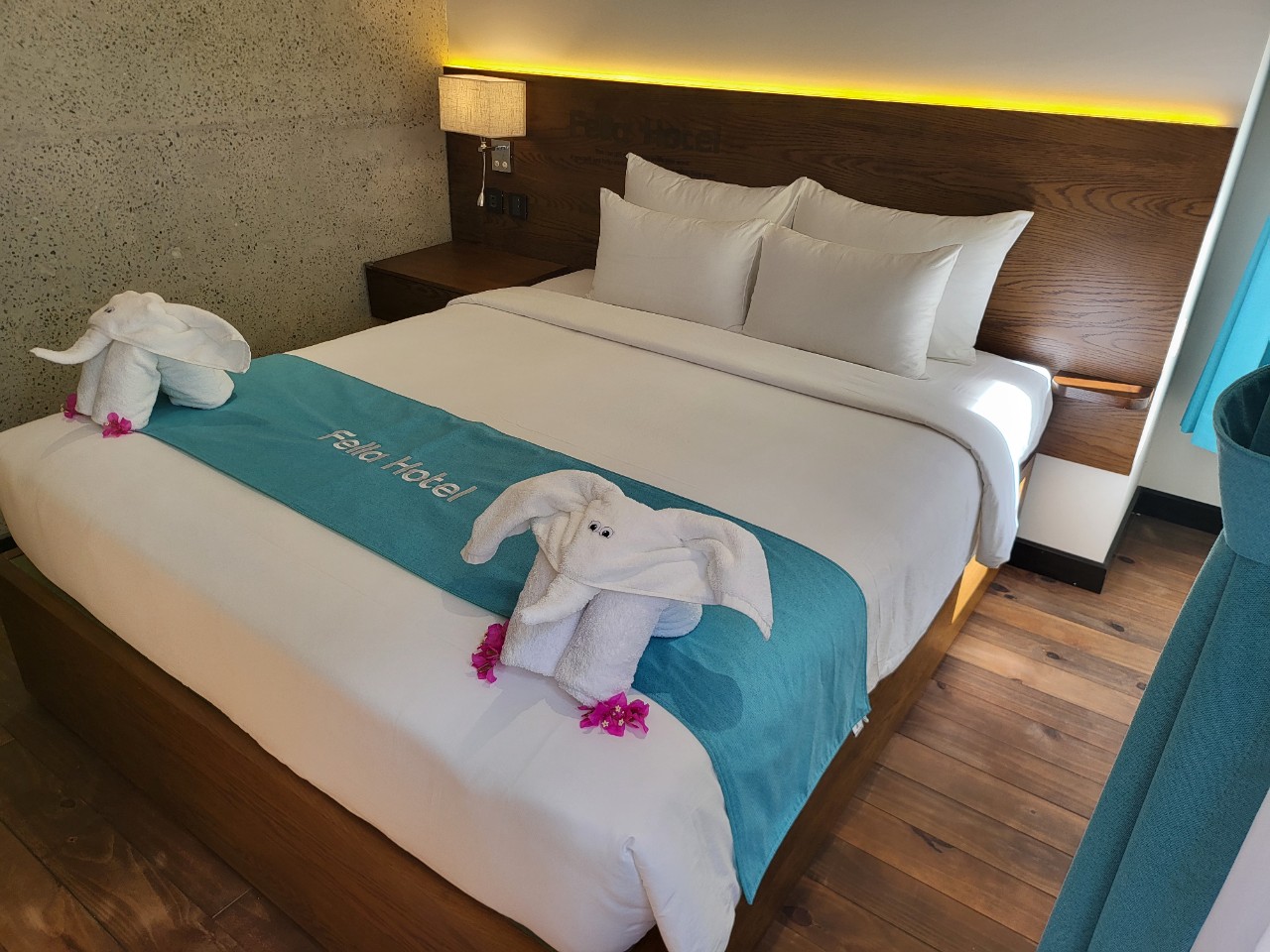 Family Room Superior