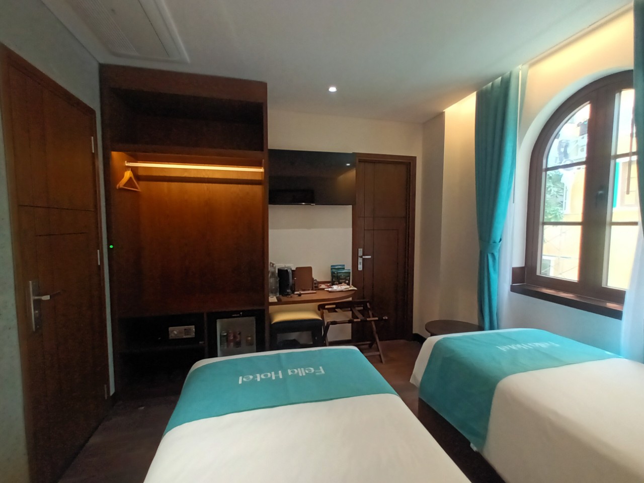 Double or Twin Superior