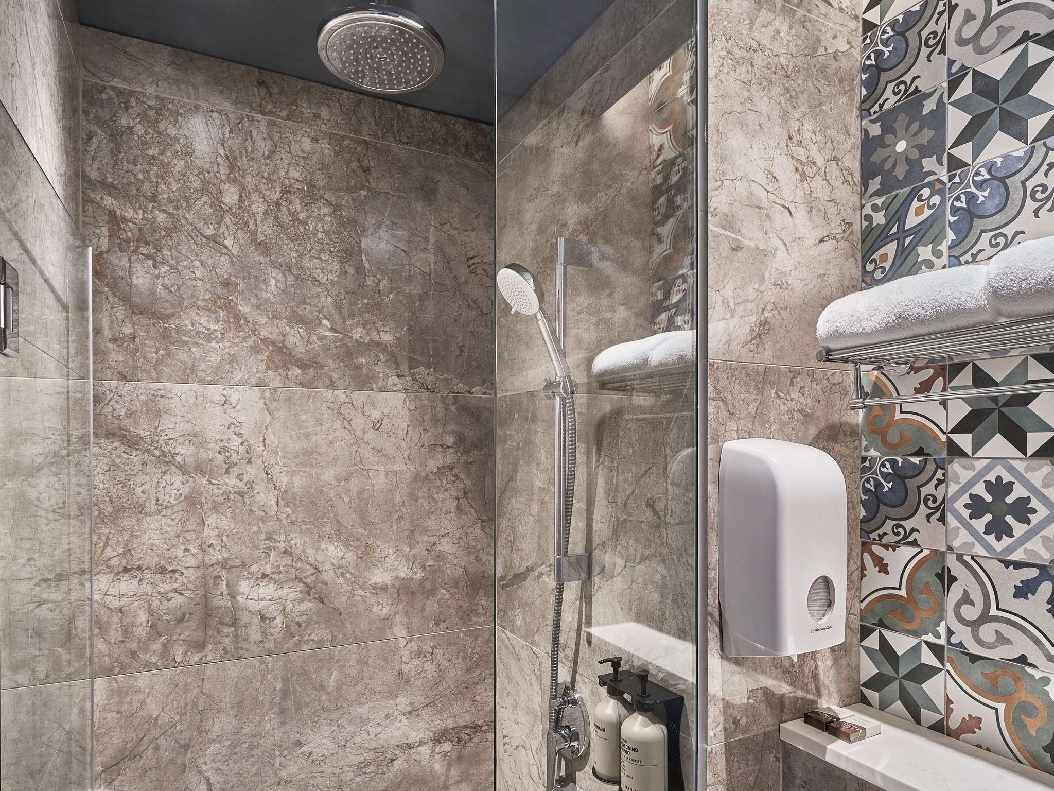 Double Deluxe Two Double Beds