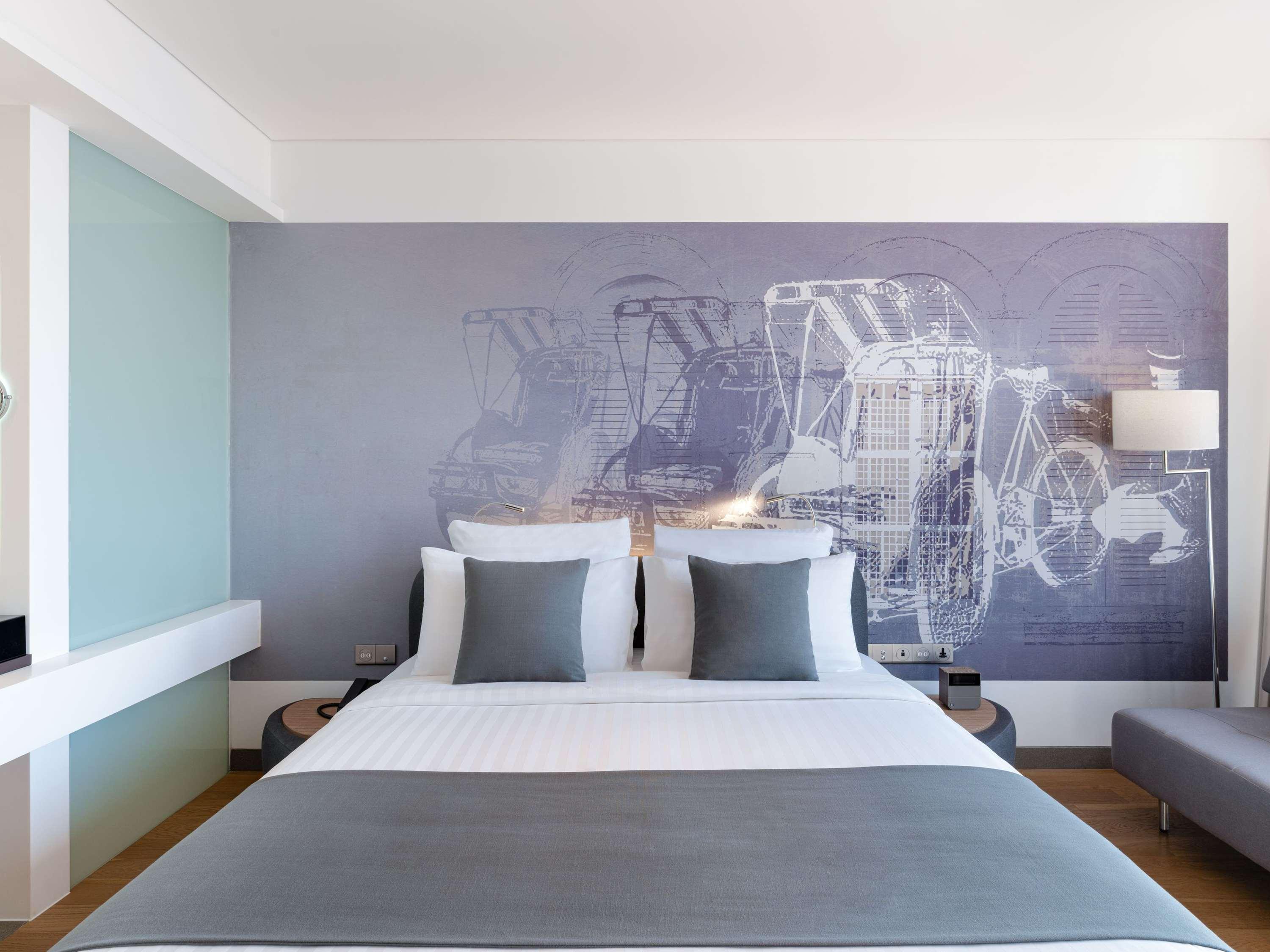 Double Executive King Bed