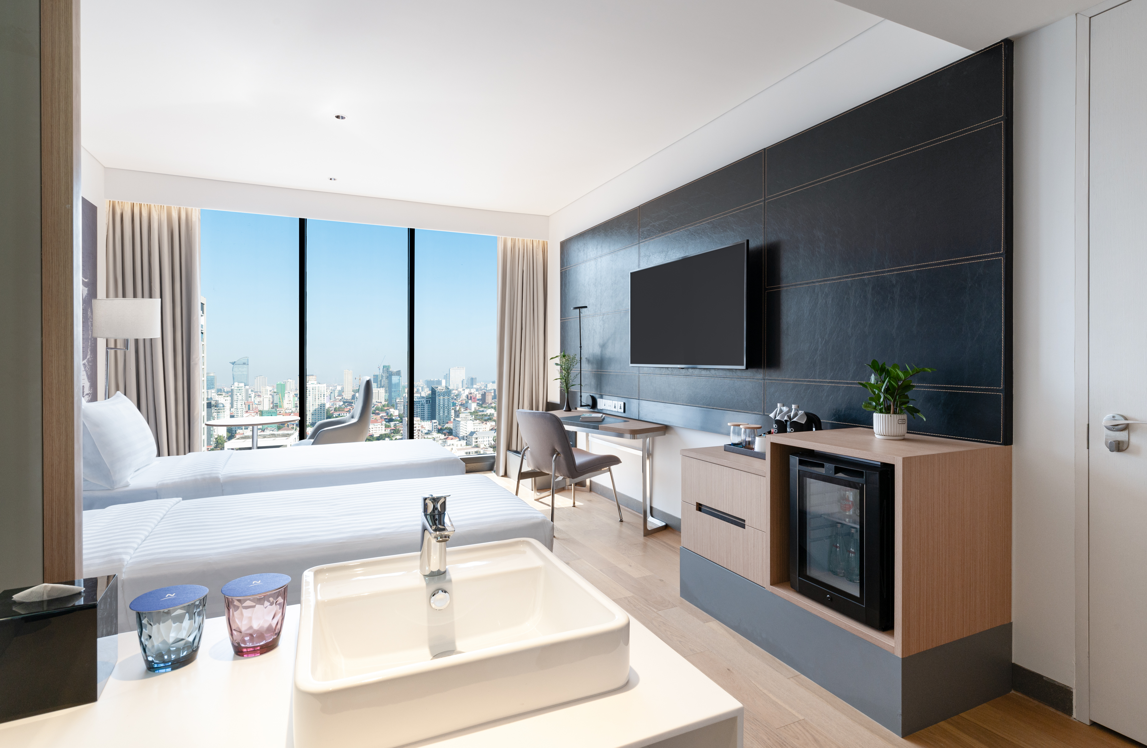 Twin Superior City View