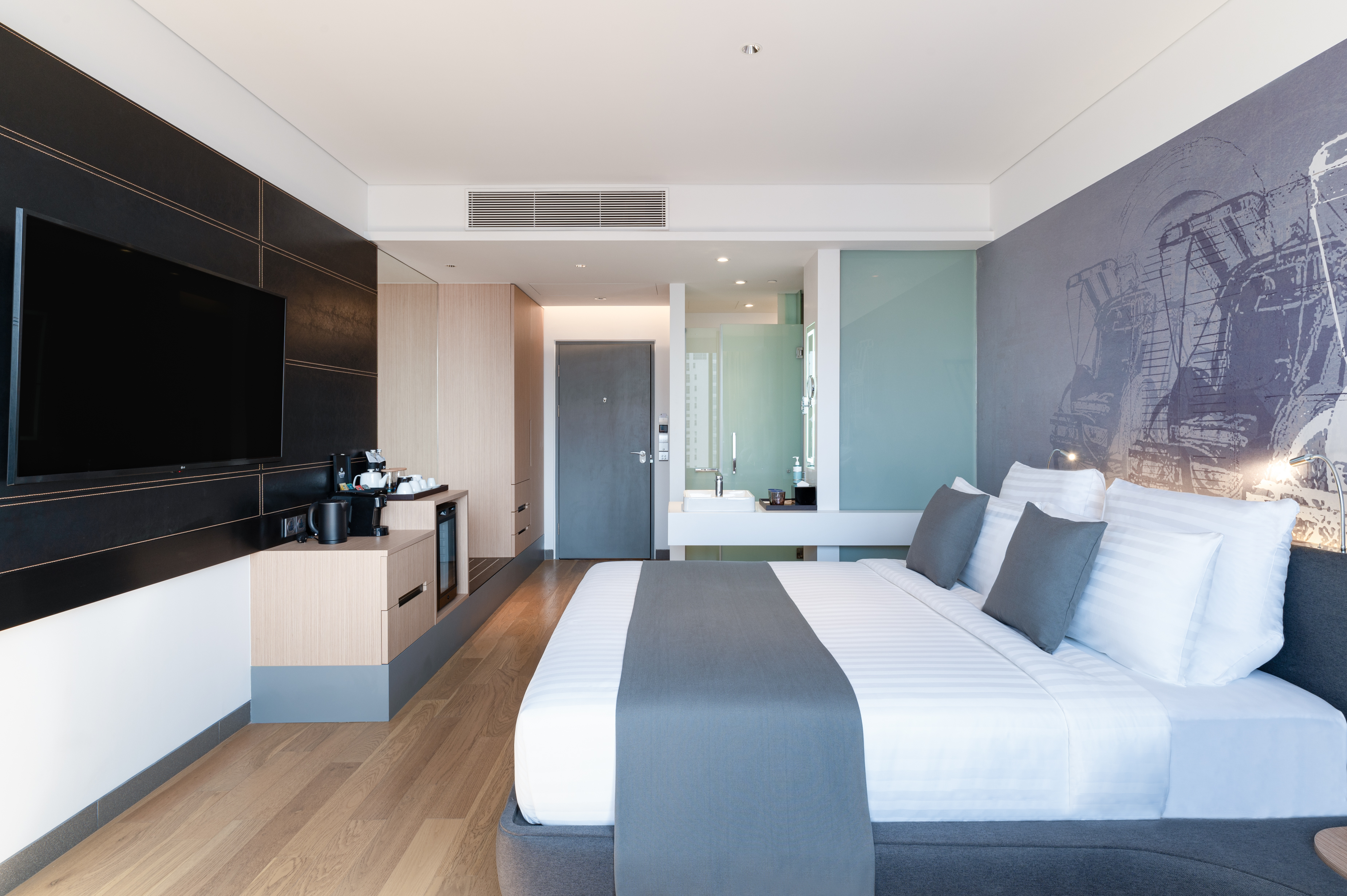 Double Executive King Bed