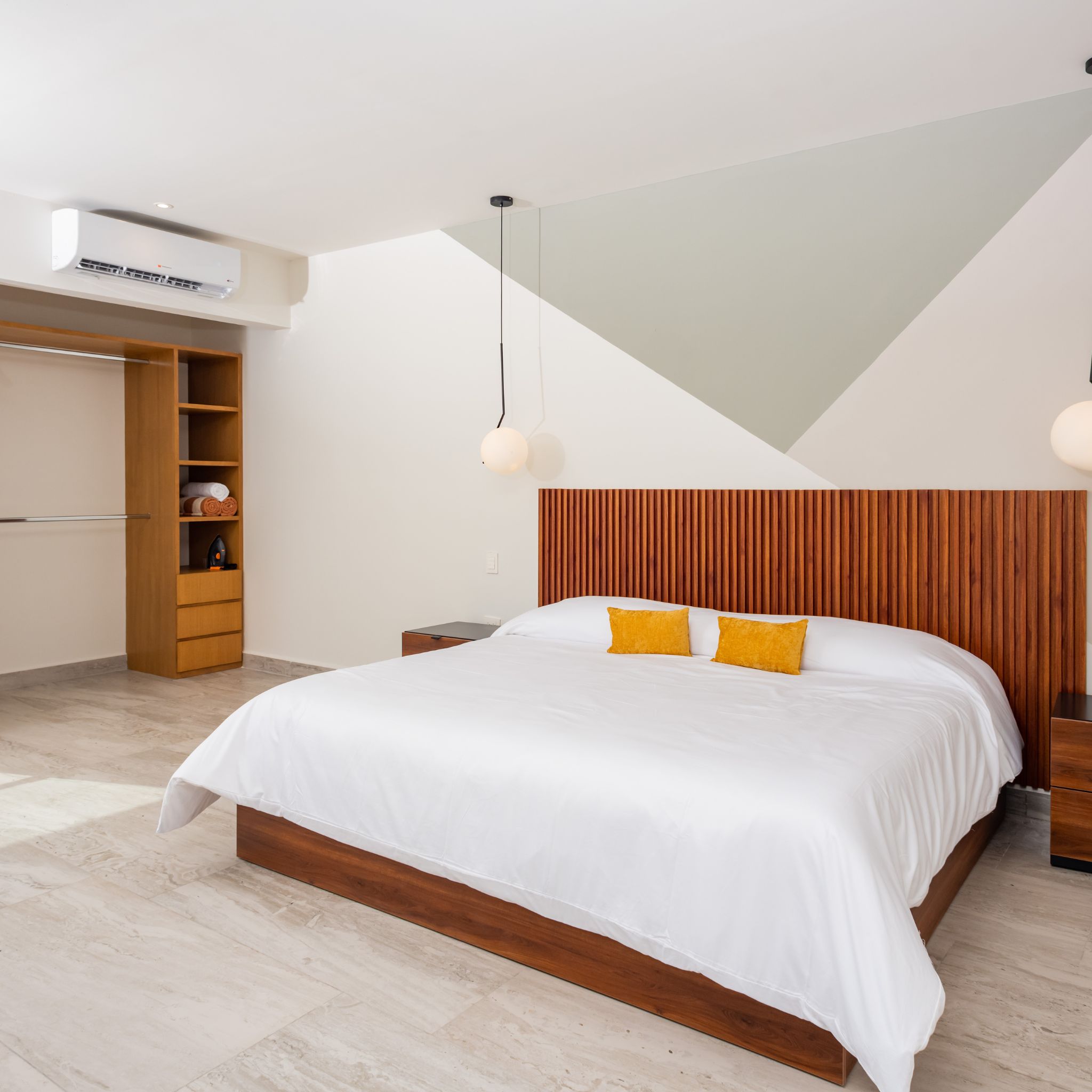 Apartment One Bedroom One Bathroom