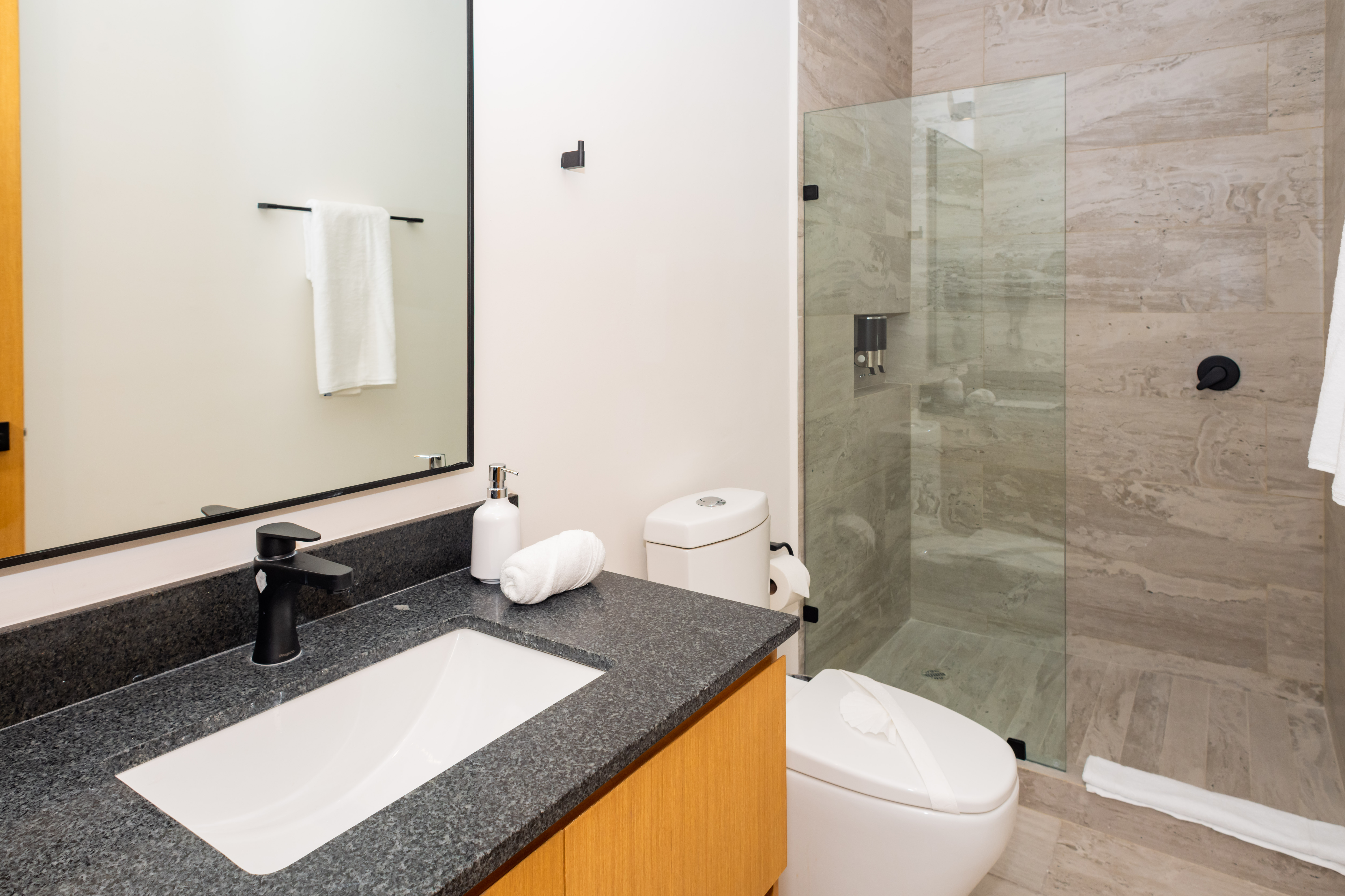 Studio Deluxe with Balcony