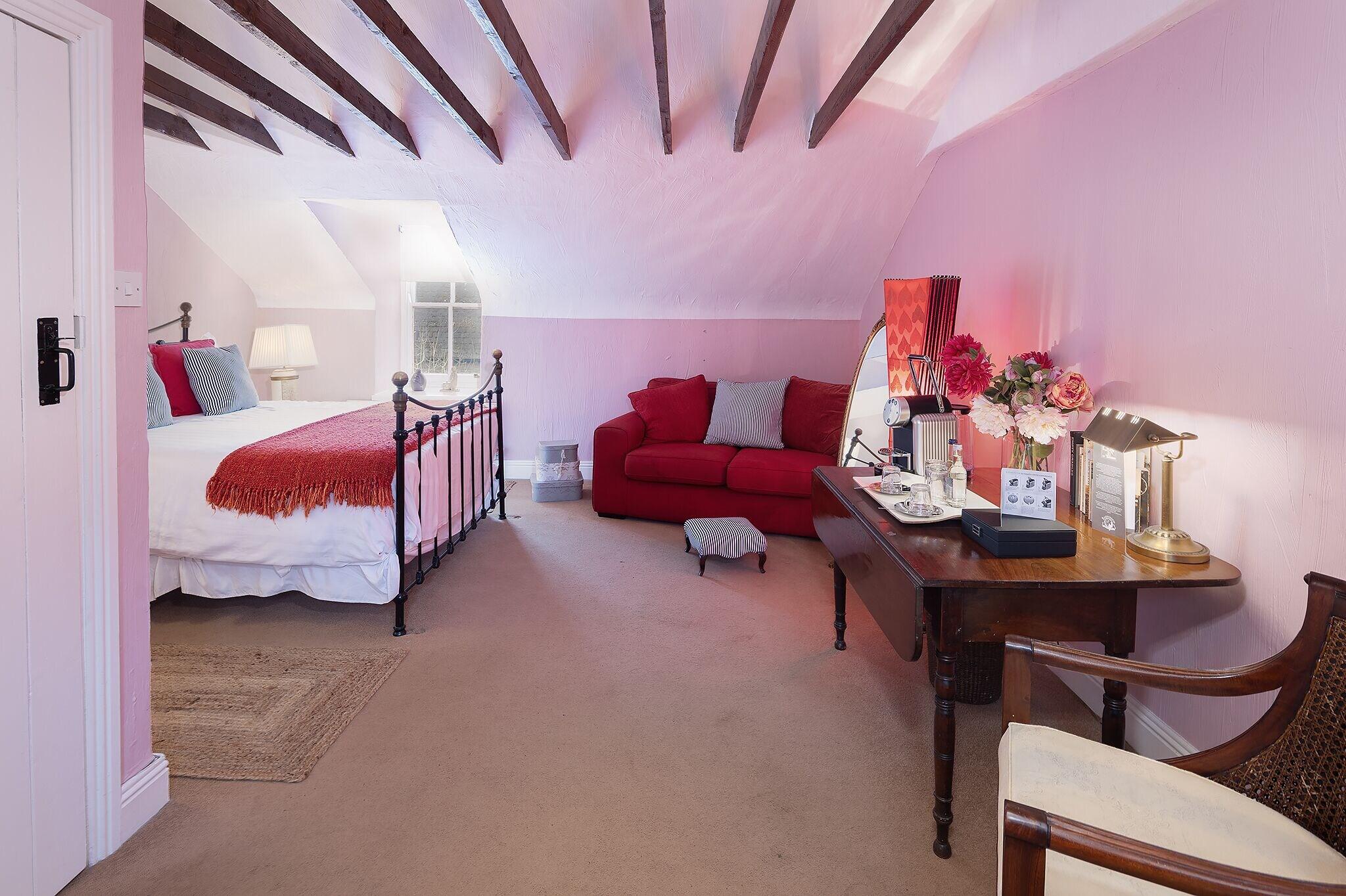 Double Queen Size Bed