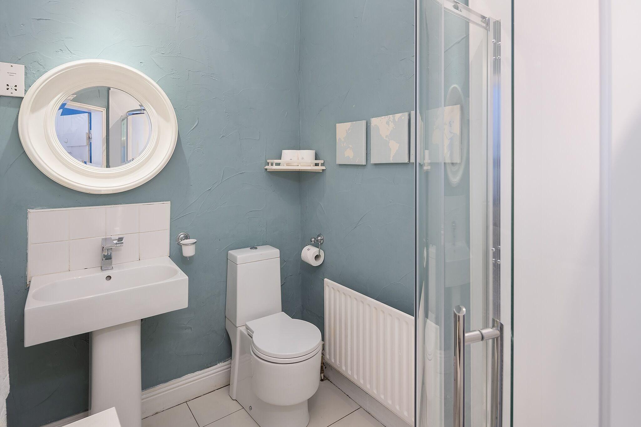 Double Queen Size Bed