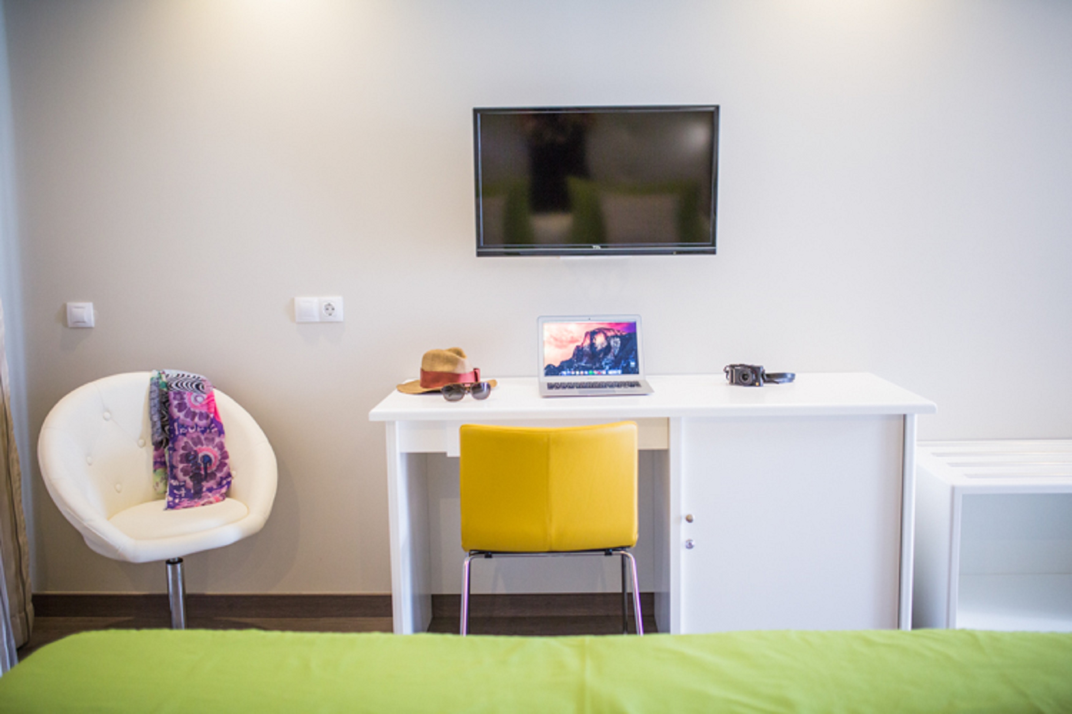 Double or Twin Standard