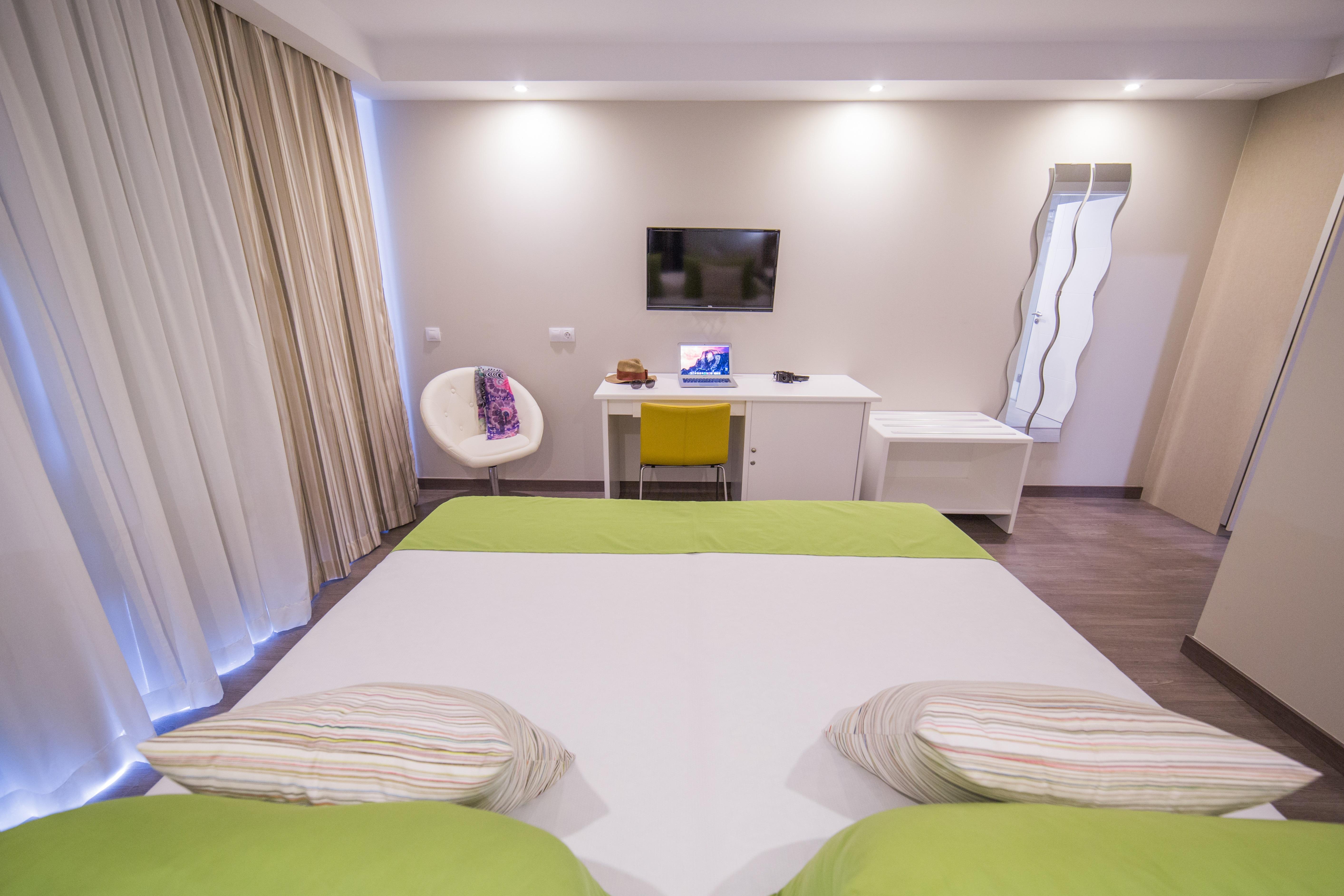 Double or Twin Pool View