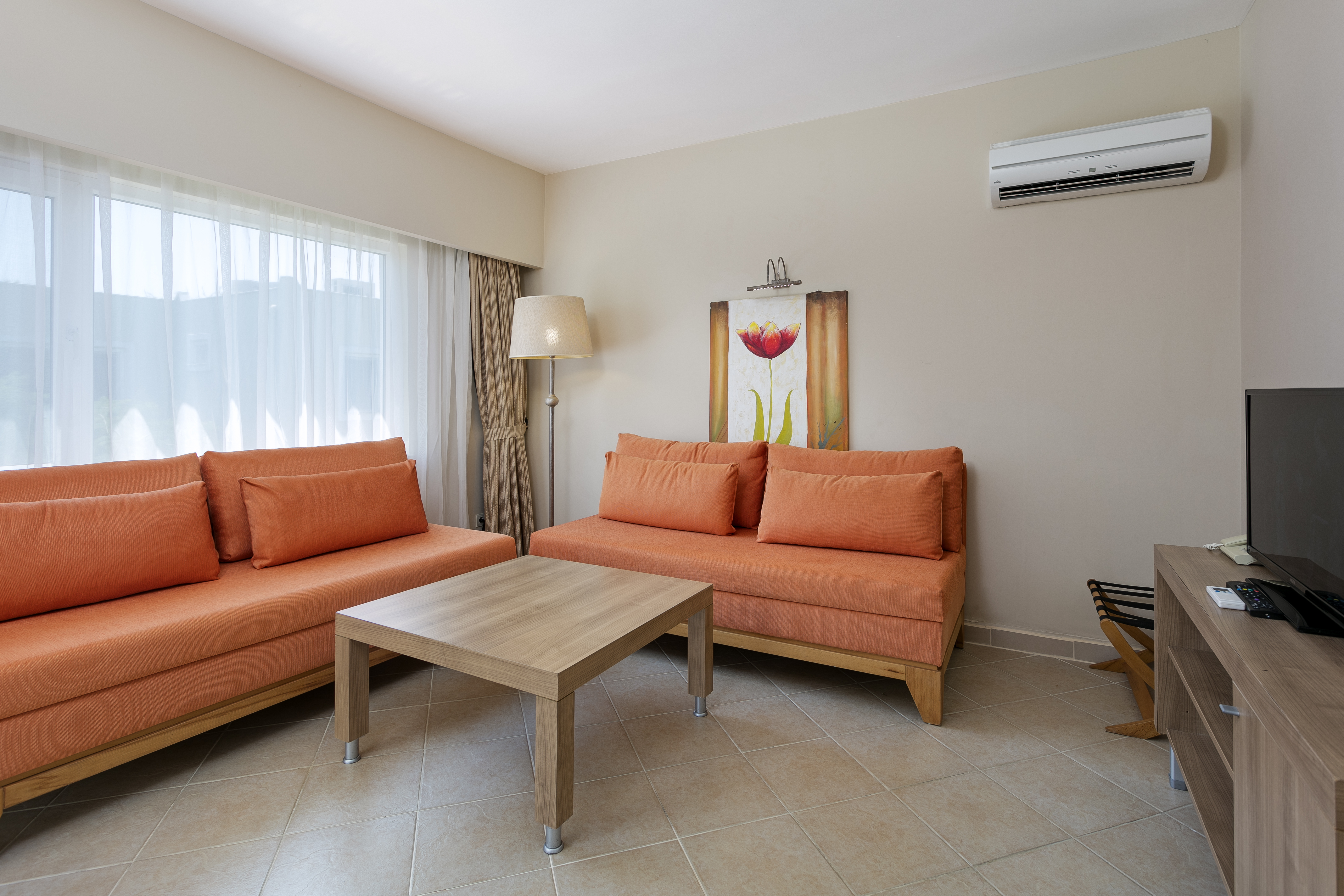 Family Room Superior Garden View