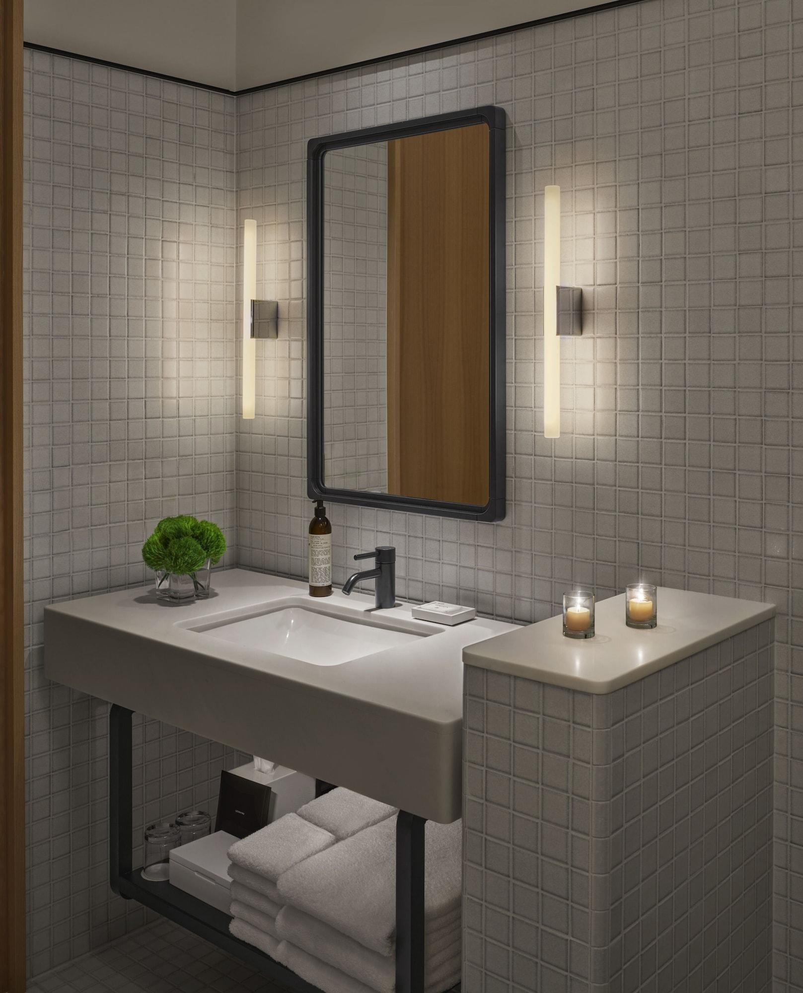 Double City View King Bed