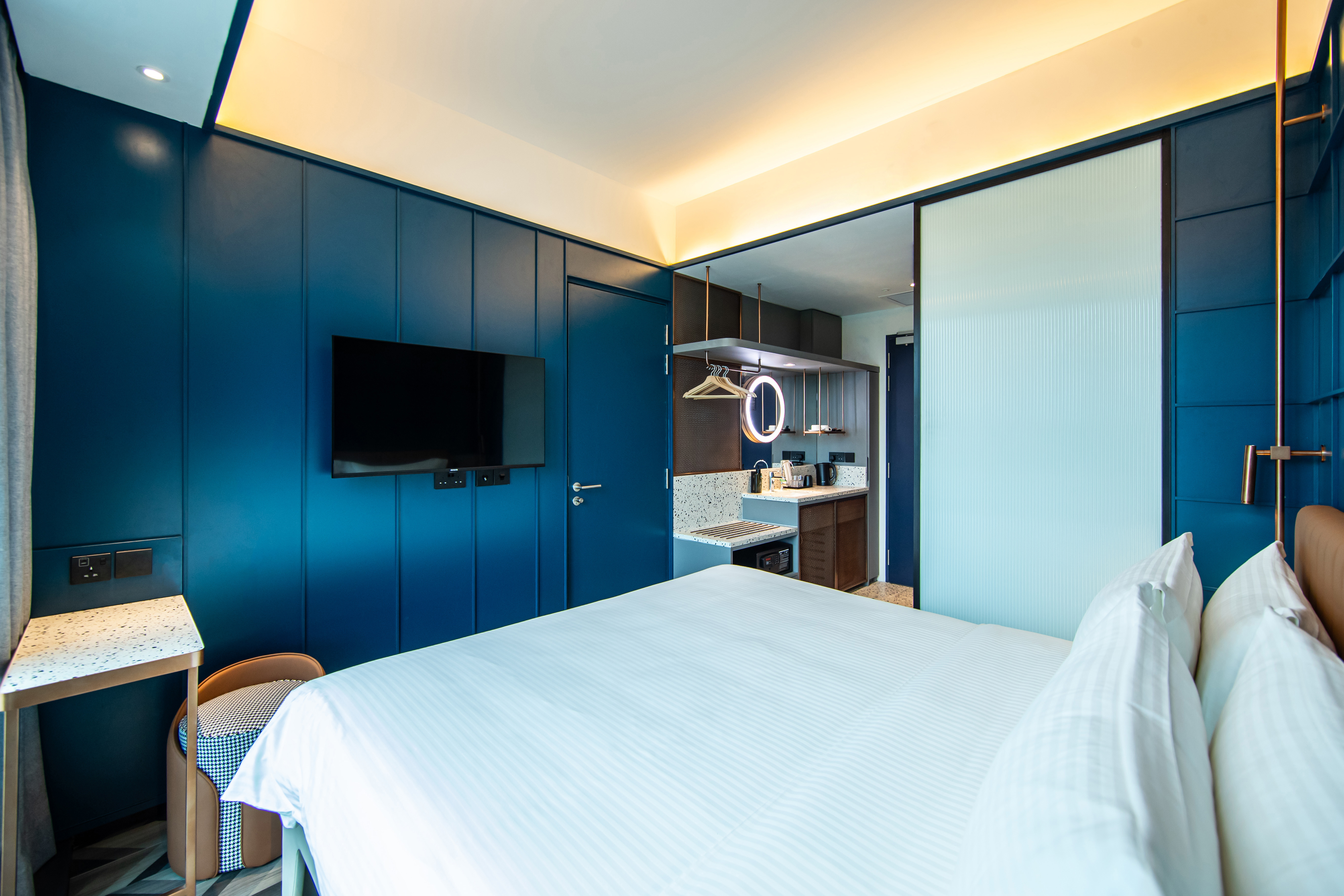 Double Superior with Double Bed