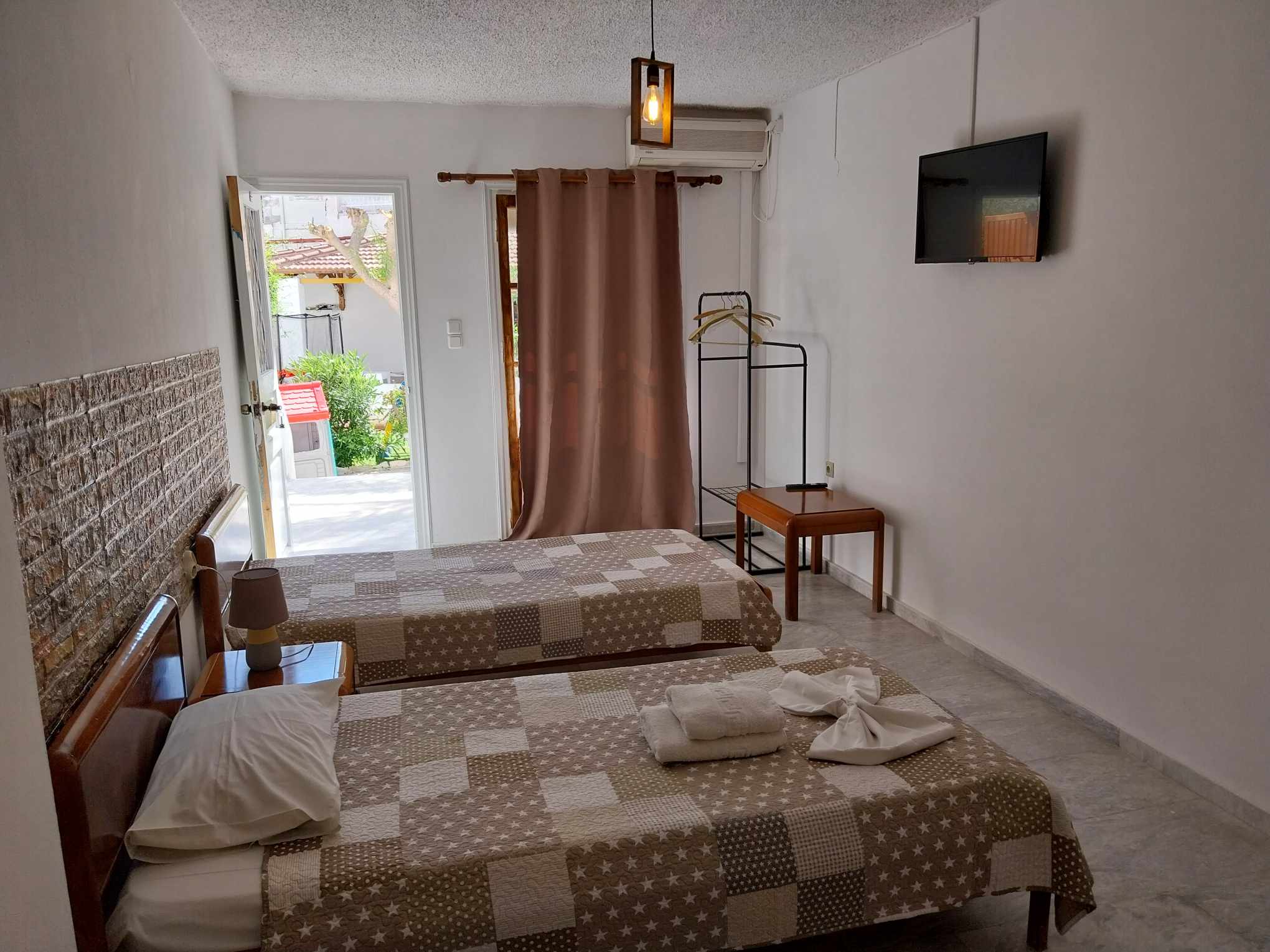 Apartment Two Bedrooms One Bathroom