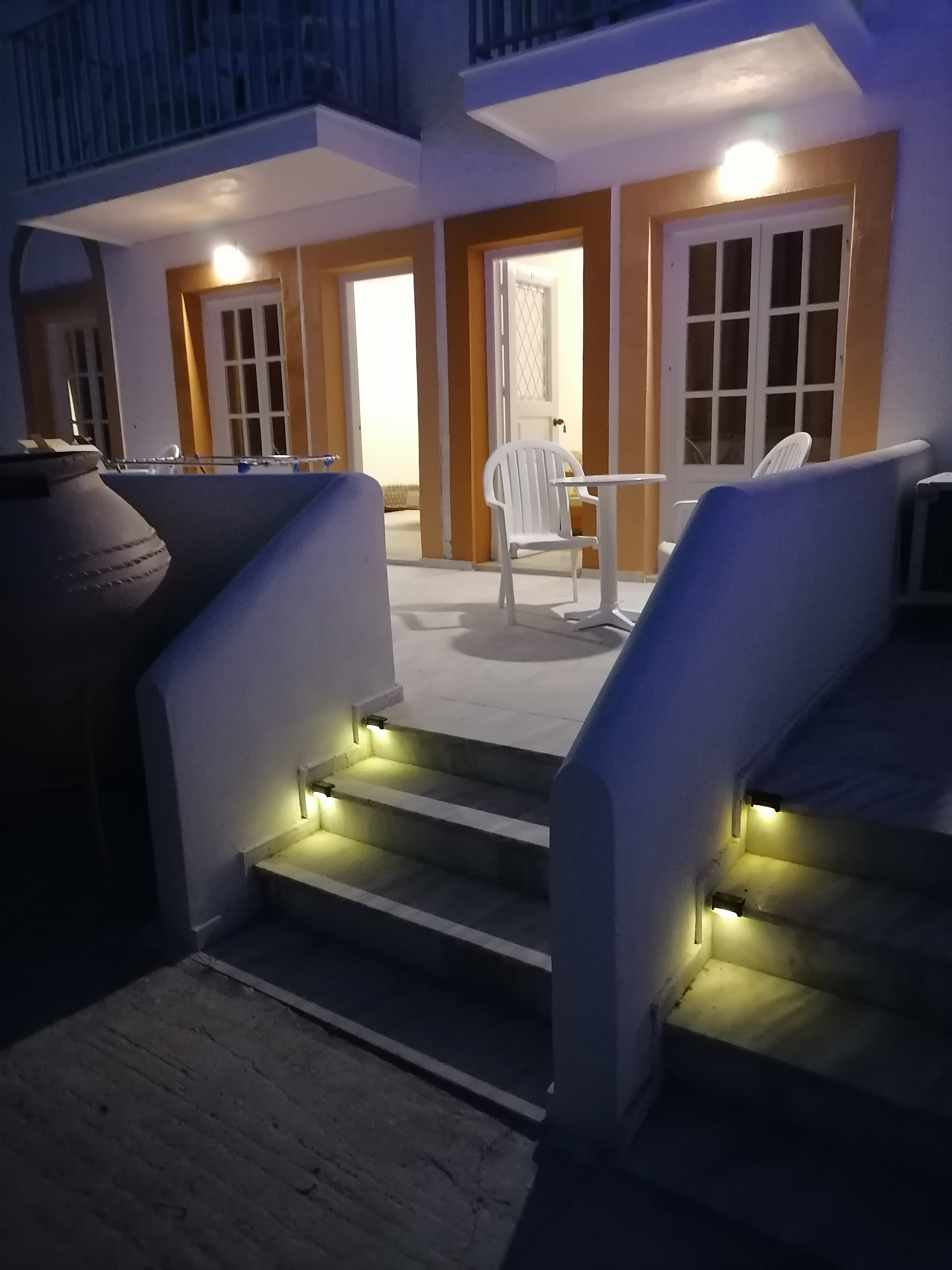 Apartment Two Bedrooms One Bathroom