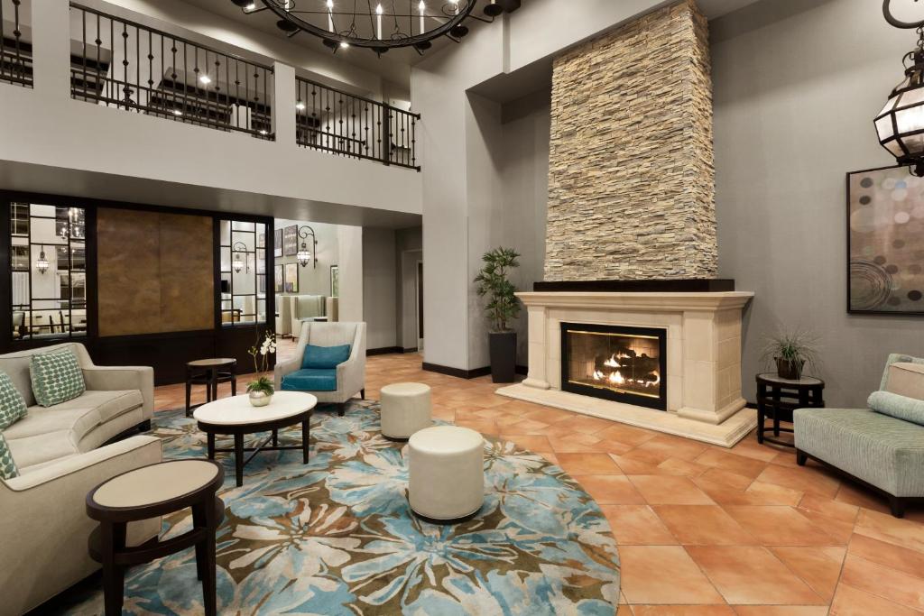 Suite Two Queen Beds