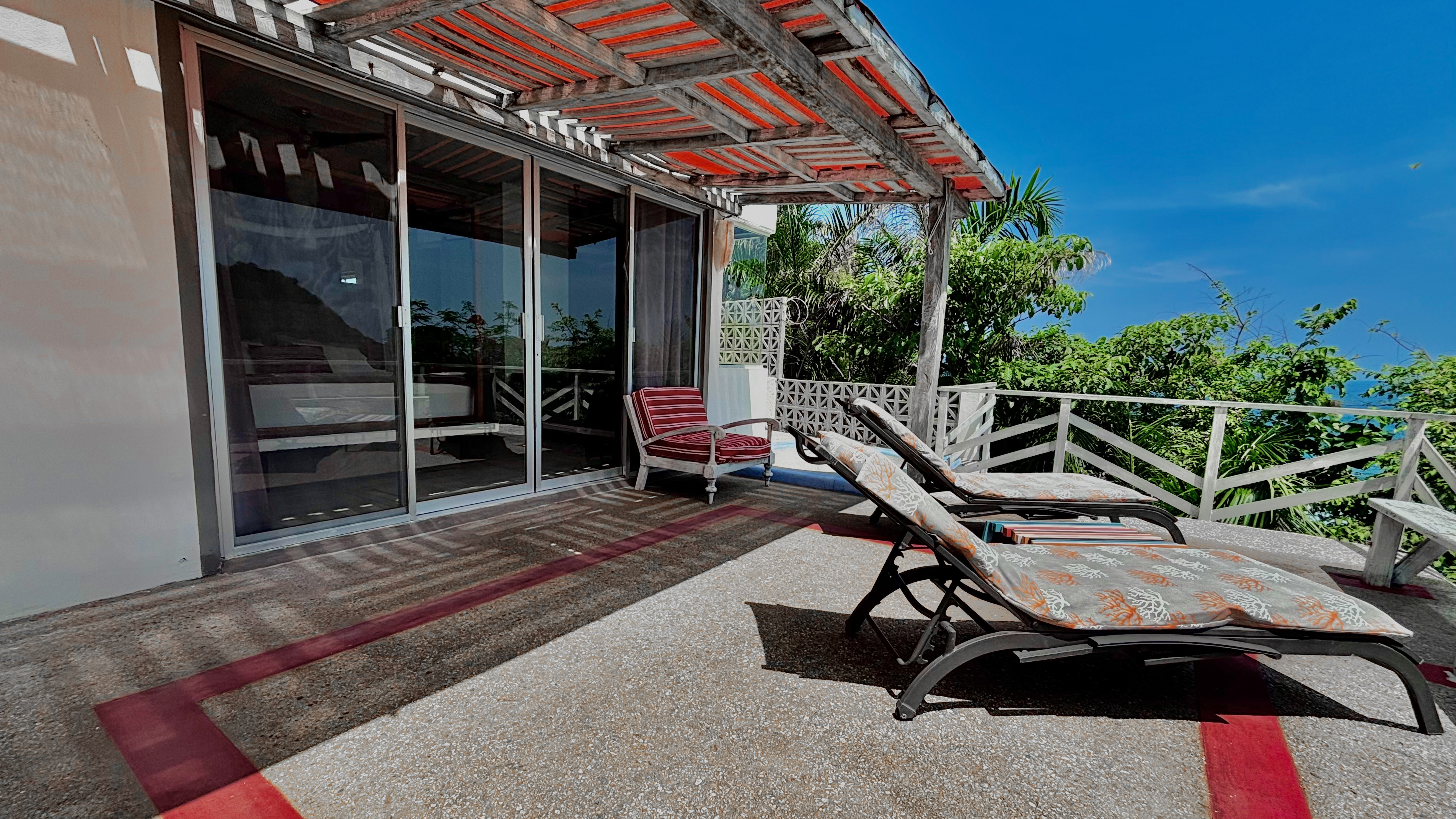 Suite Deluxe with Private Pool