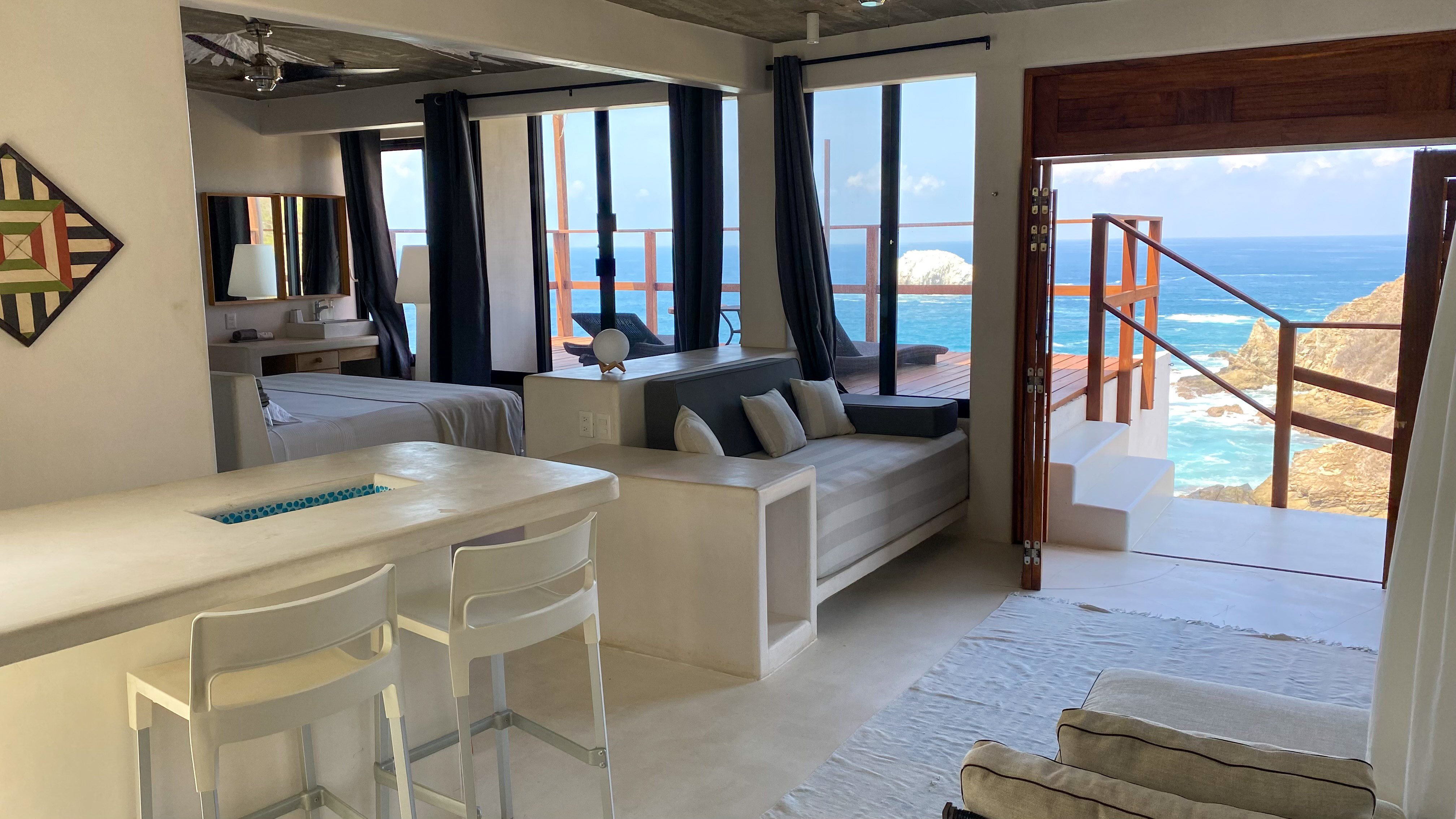 Suite Deluxe No Air Conditioning