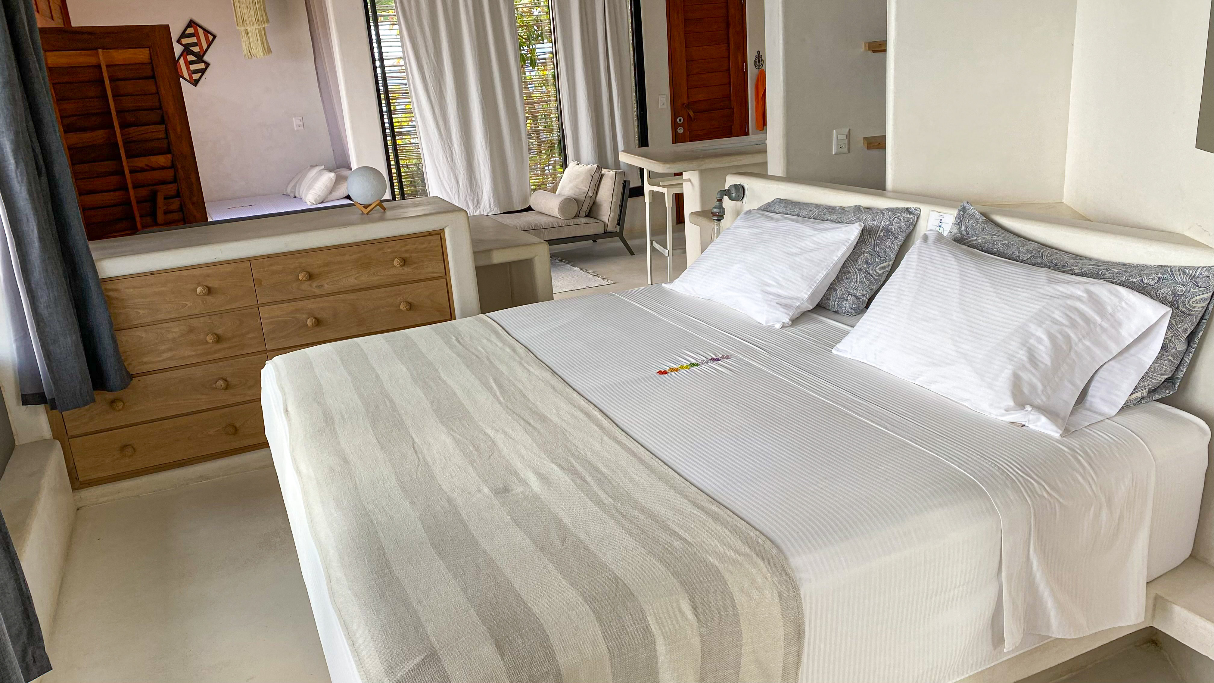 Suite Deluxe No Air Conditioning